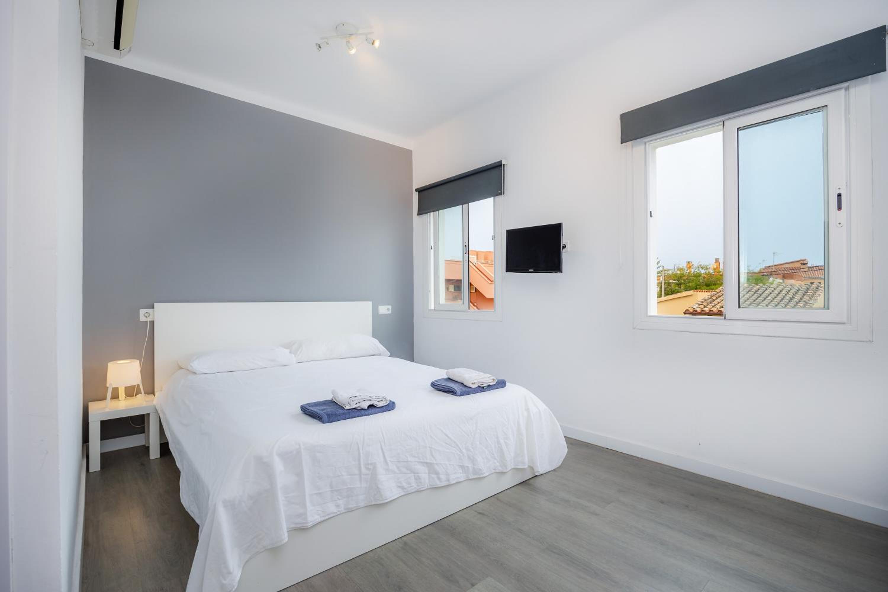 Habitación triple con ducha