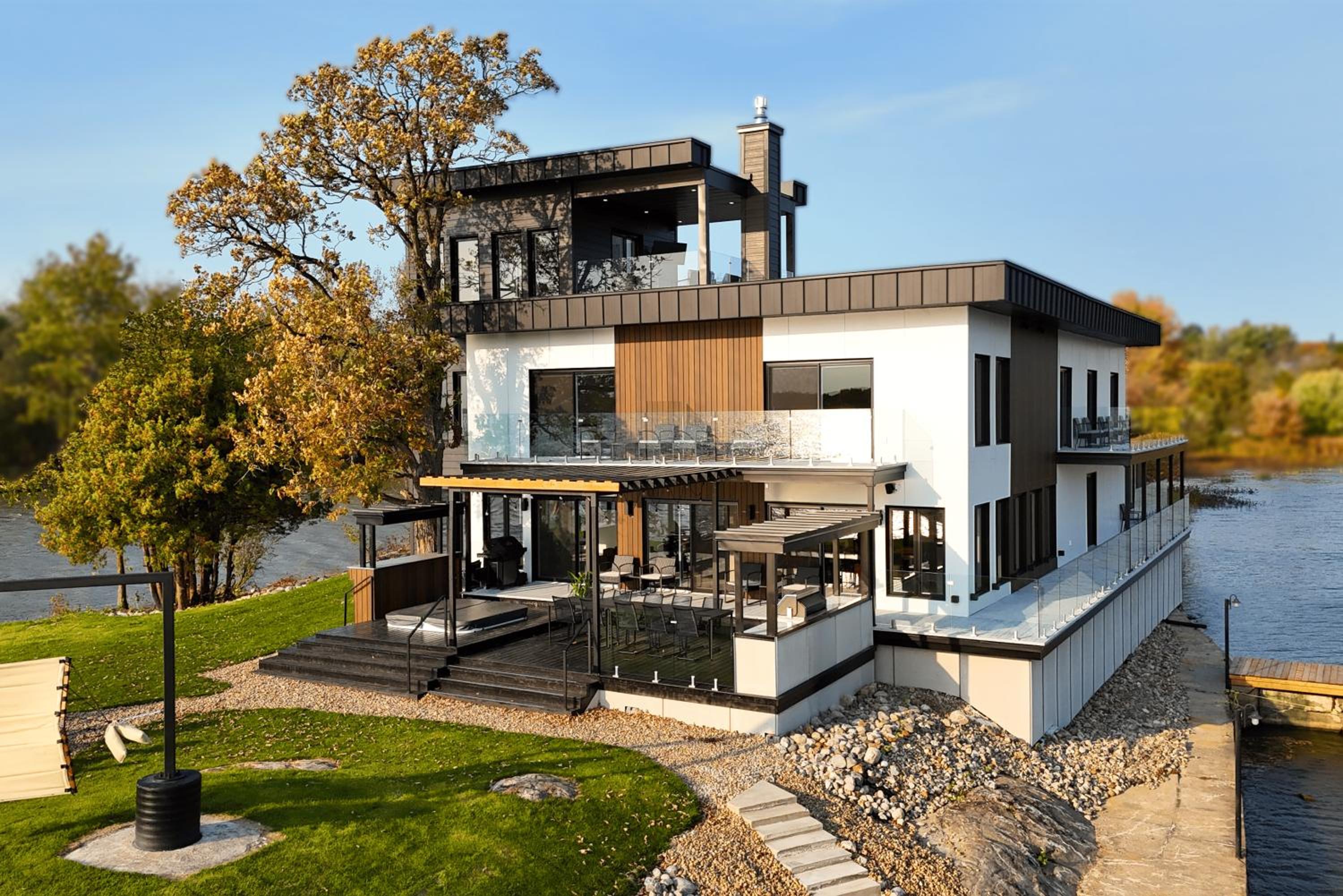 Villa photo 3