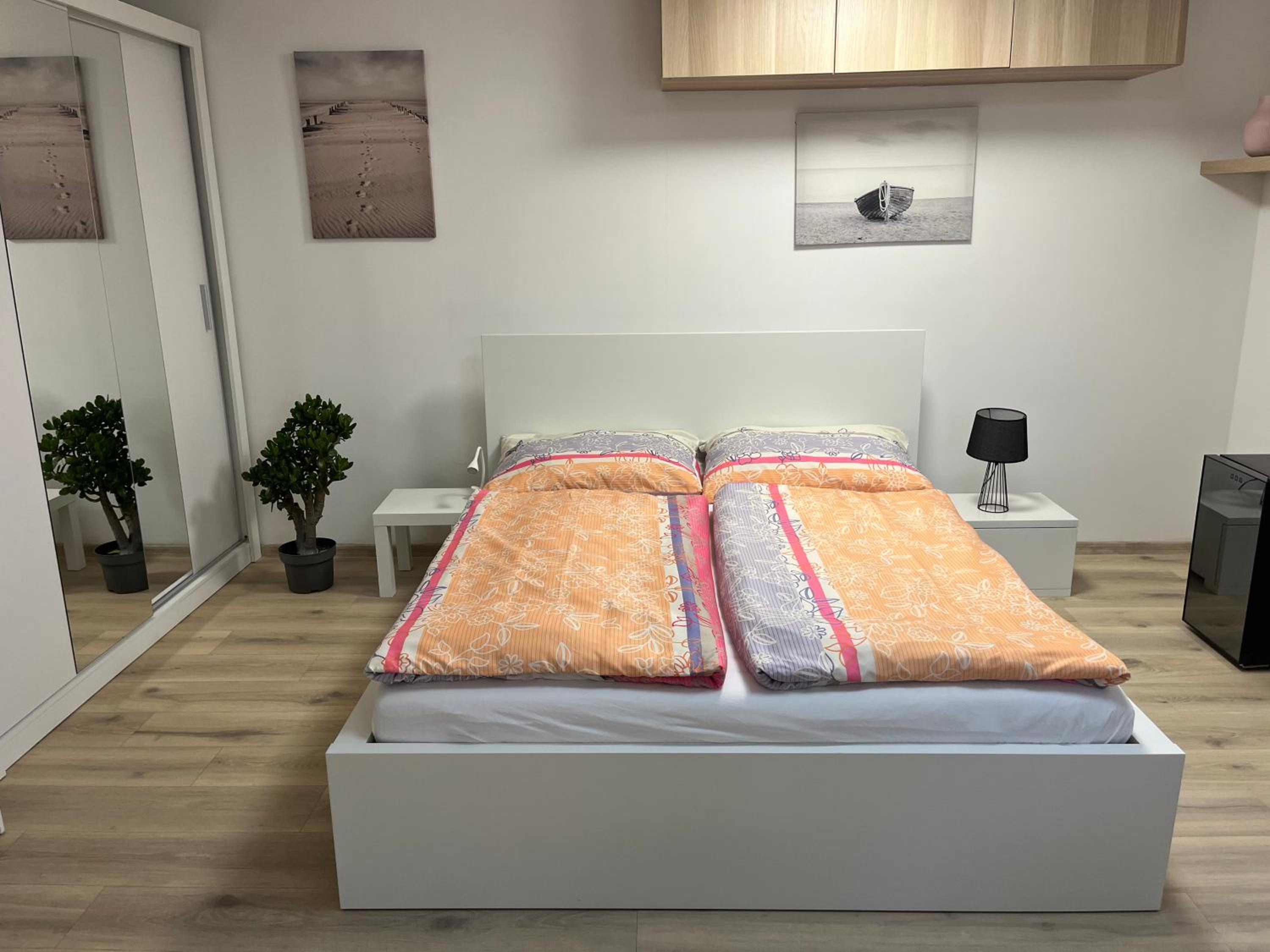 One-Bedroom House photo 3