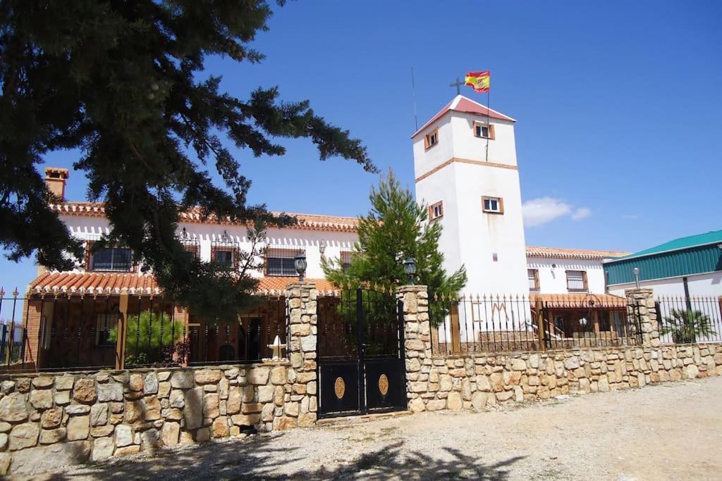 Villa photo 3