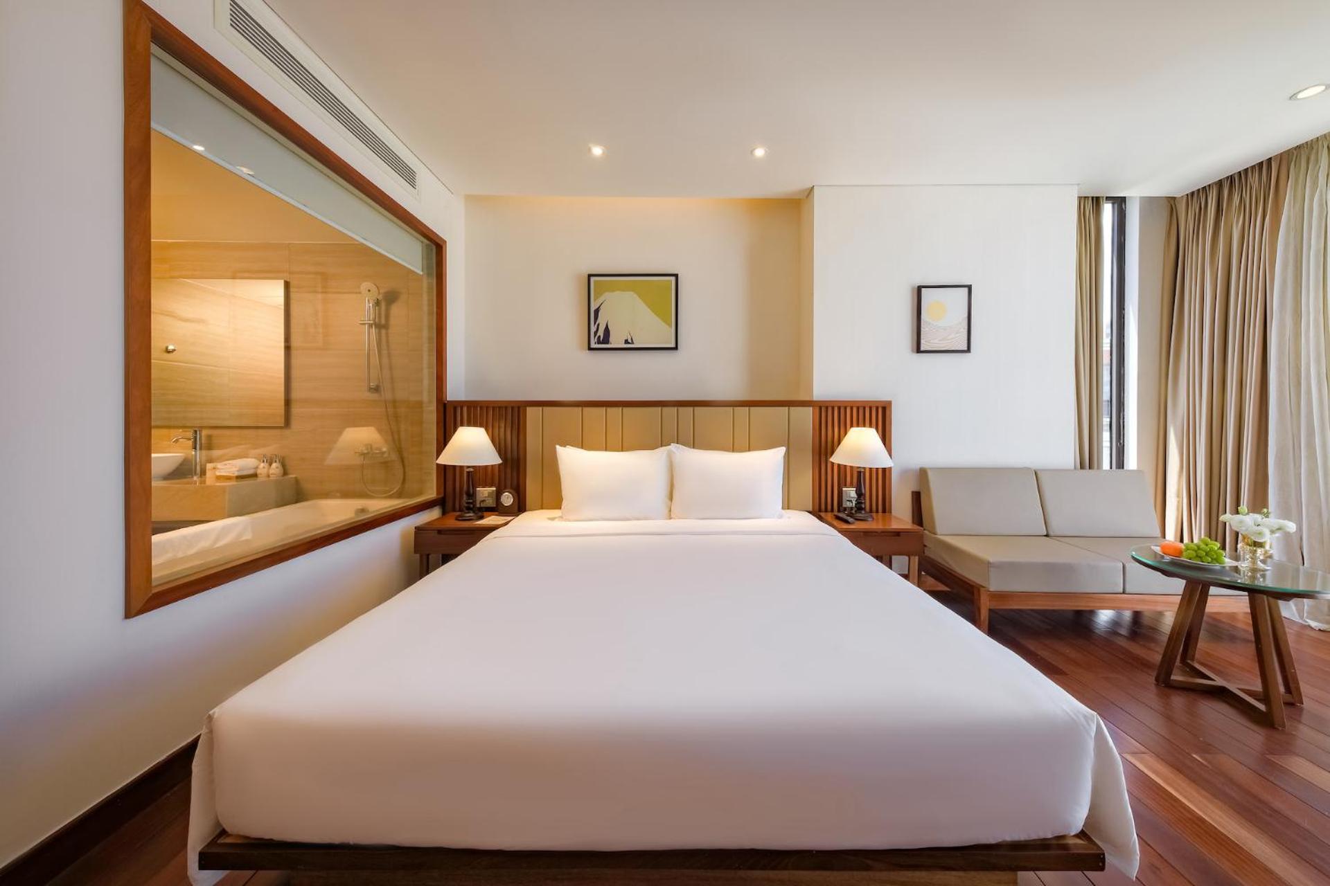 Deluxe Double with Partial Sea View - Photo 6