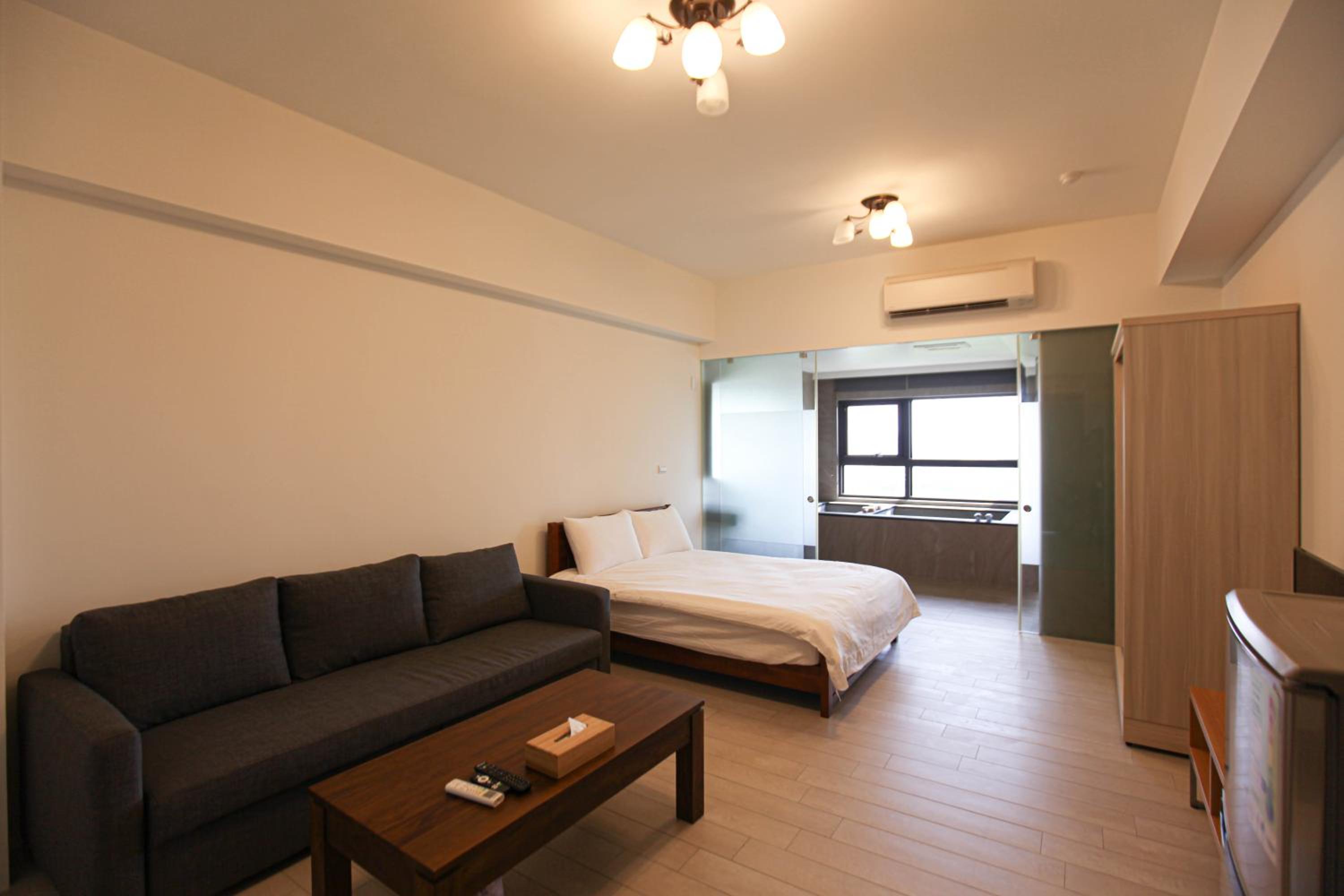 Deluxe Double Room with Bath