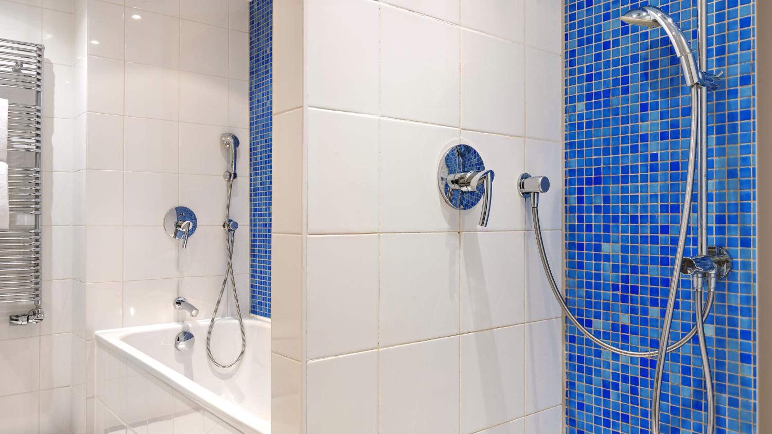 Executive Suite - Non-Smoking