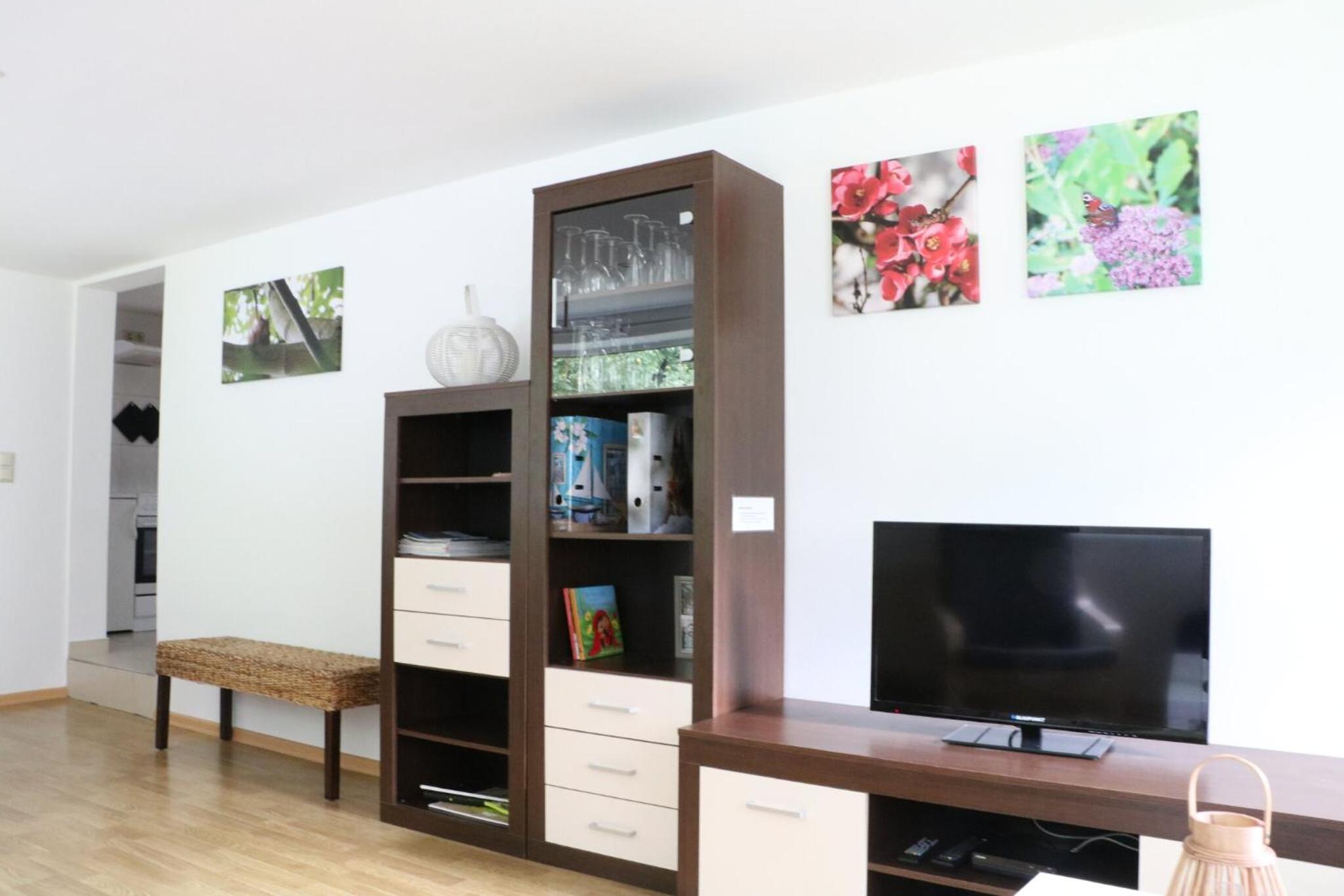 Two-Bedroom House photo 3