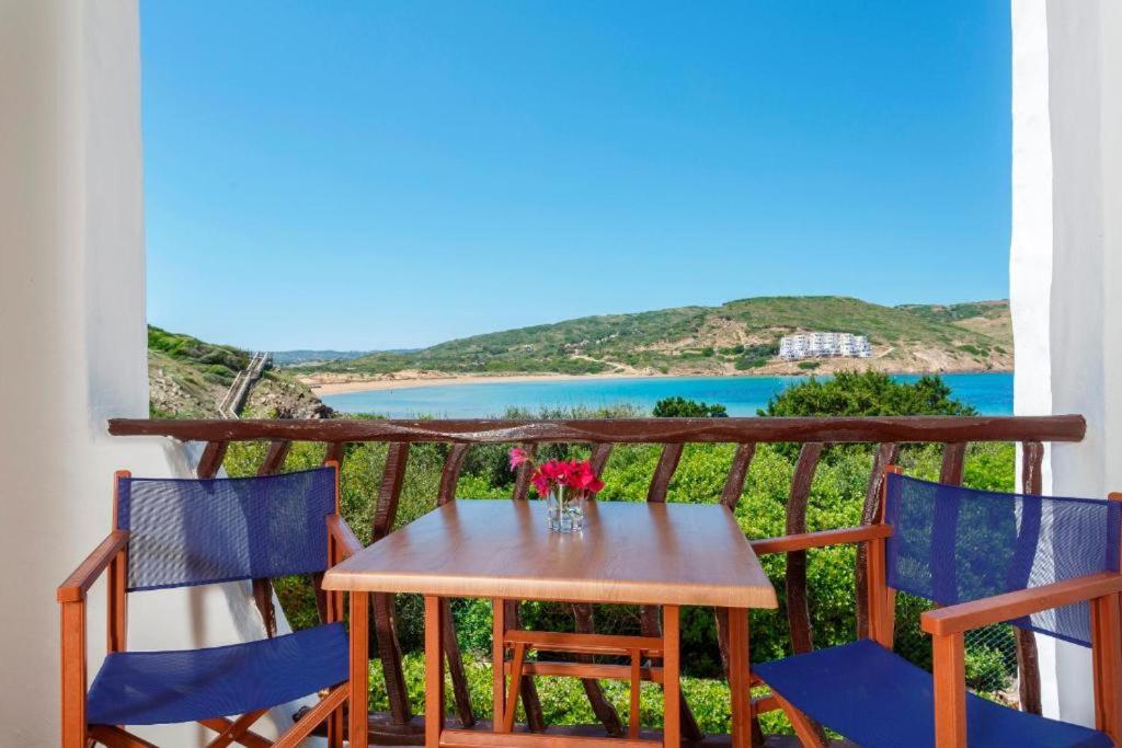 Two-Bedroom Apartment with Sea View photo 2