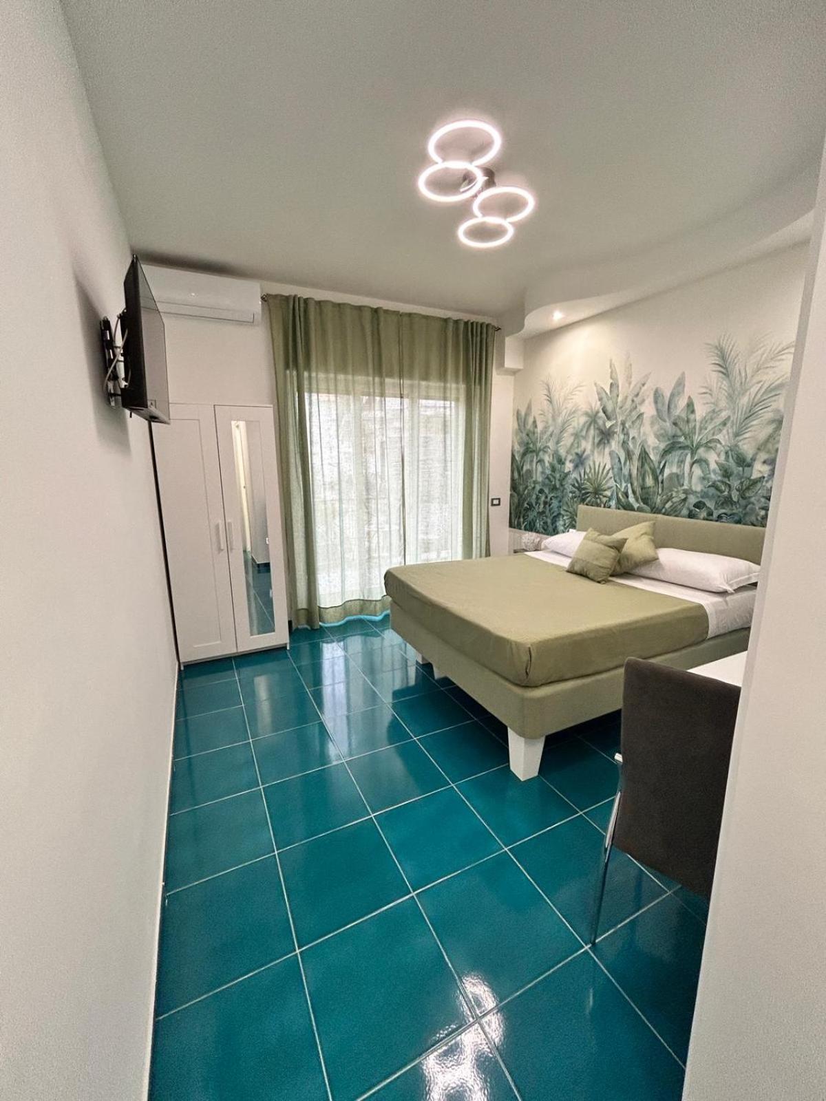 Large Double Room