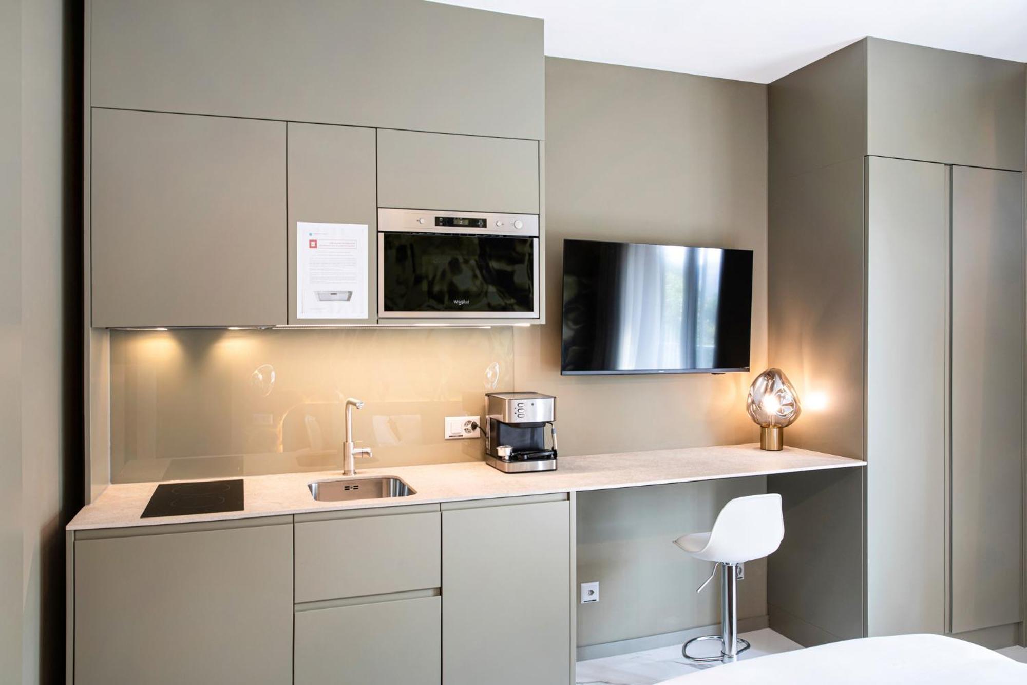 Apartment - Ground Floor photo 2