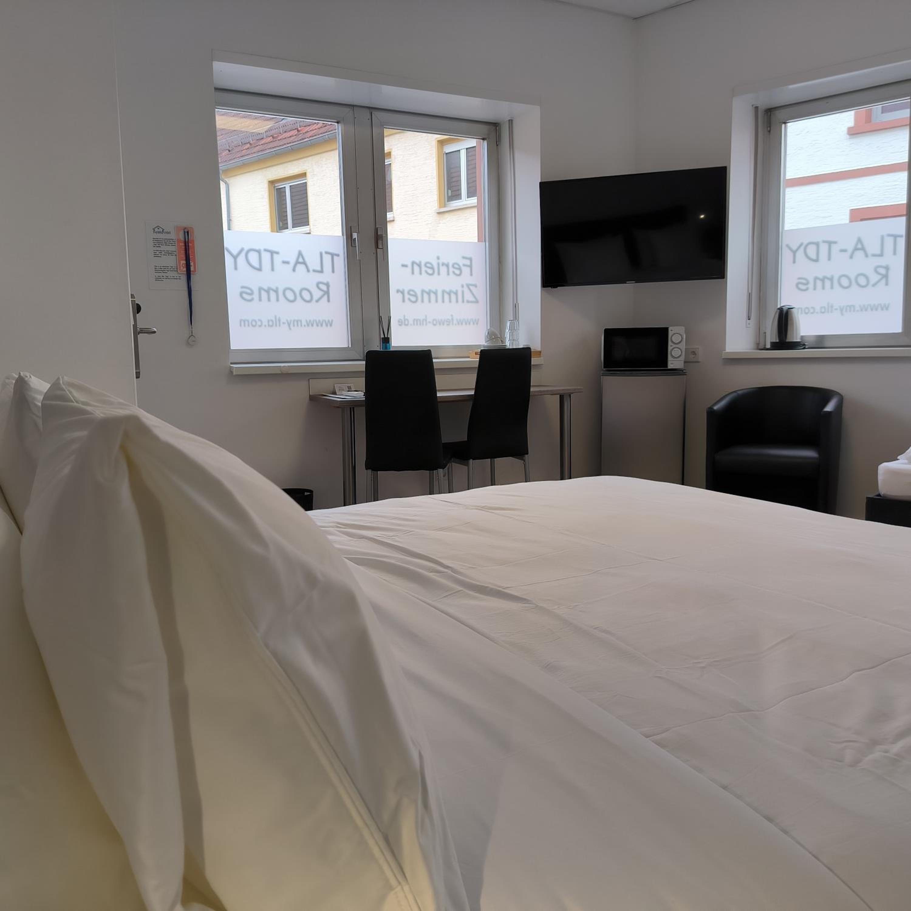 Triple Room with Private Bathroom photo 1