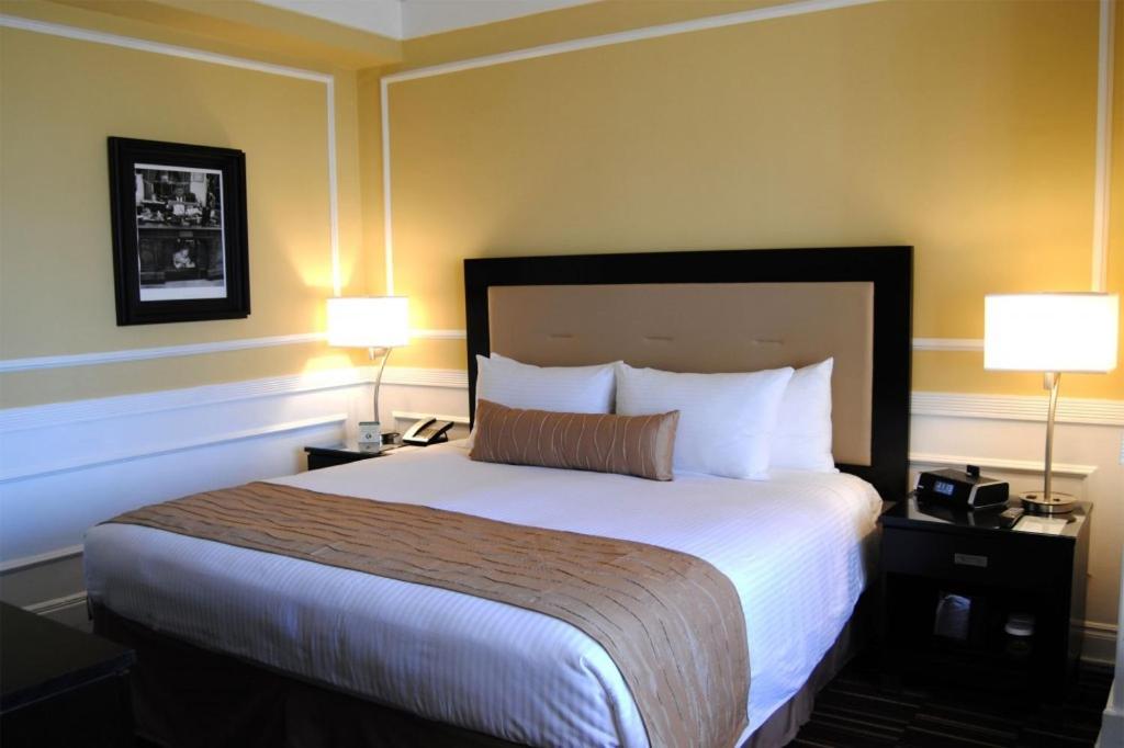 Executive King Room - Photo 4