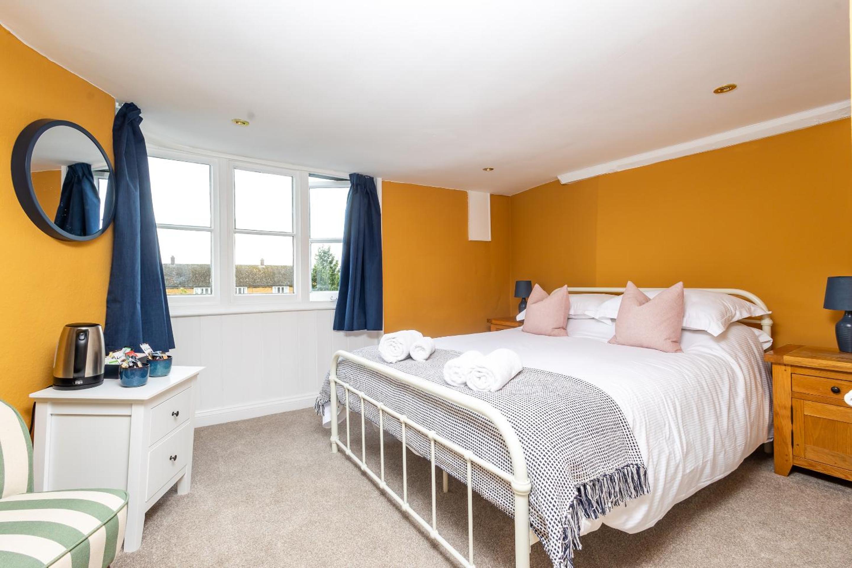 Superior King Room
