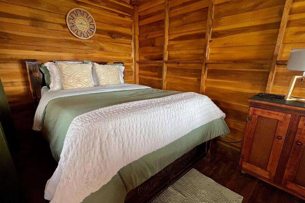 Two-Bedroom House photo 3