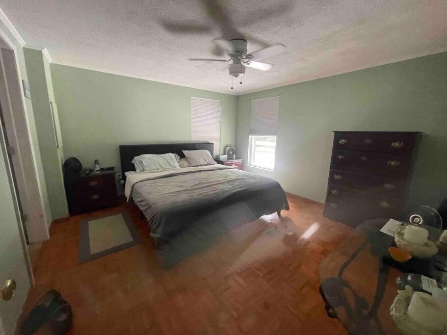 Three-Bedroom House photo 1