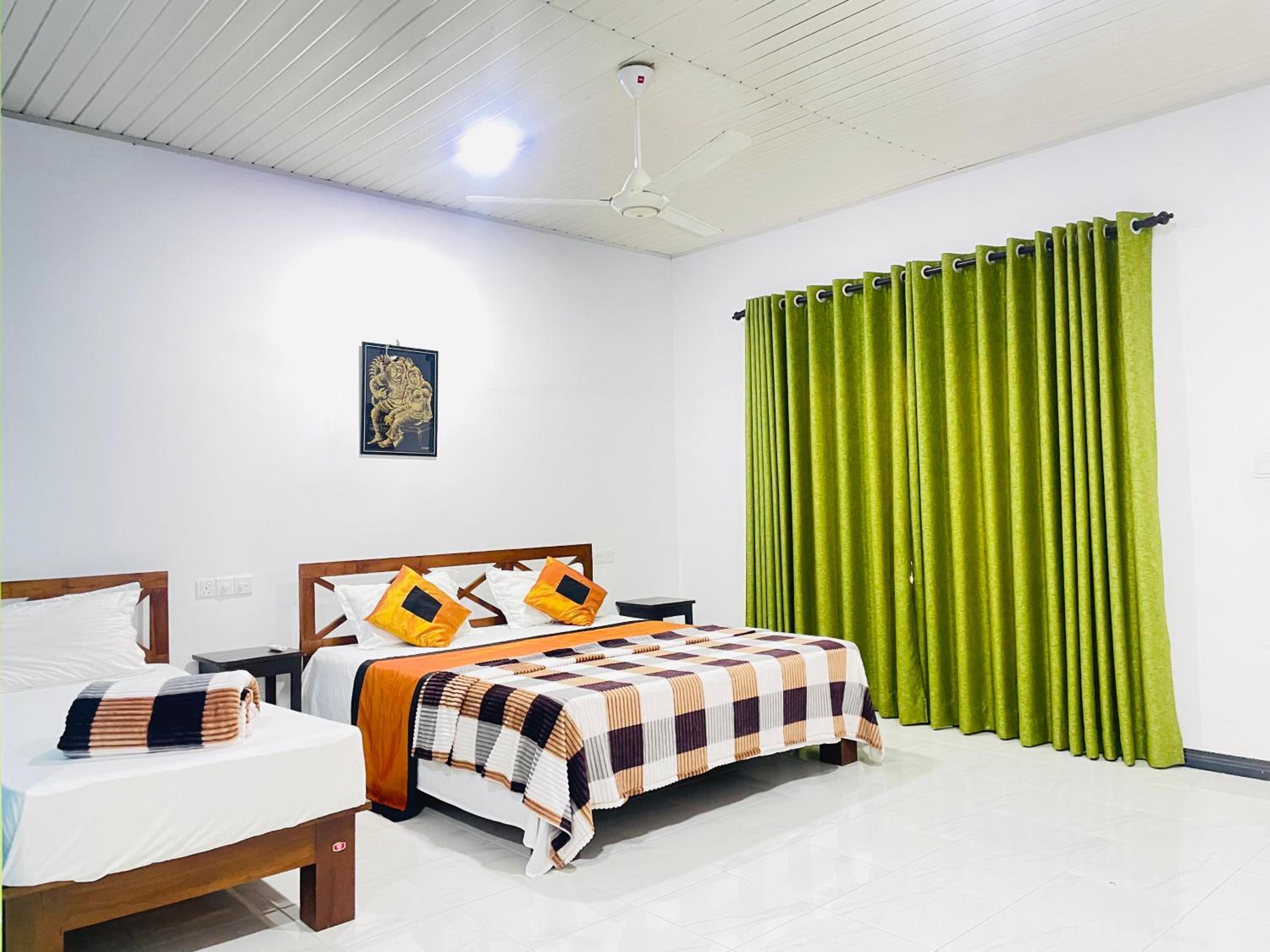 Deluxe Triple Room photo 1