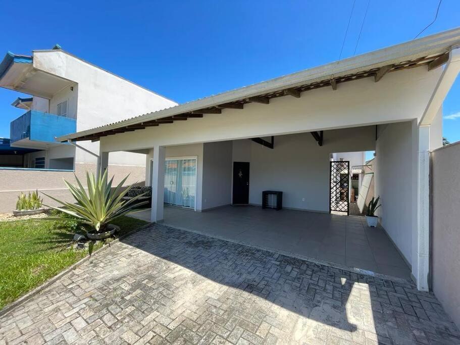 Two-Bedroom House photo 2