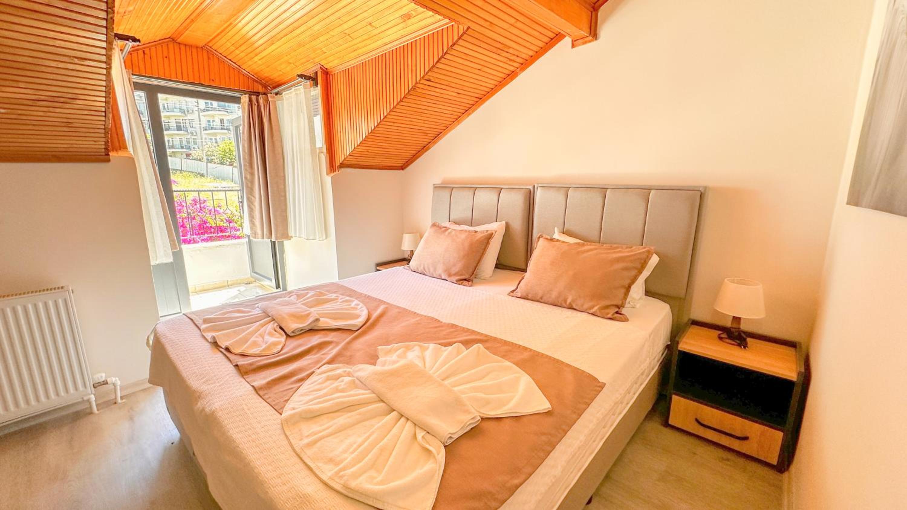 Budget Double or Twin Room - Photo 1
