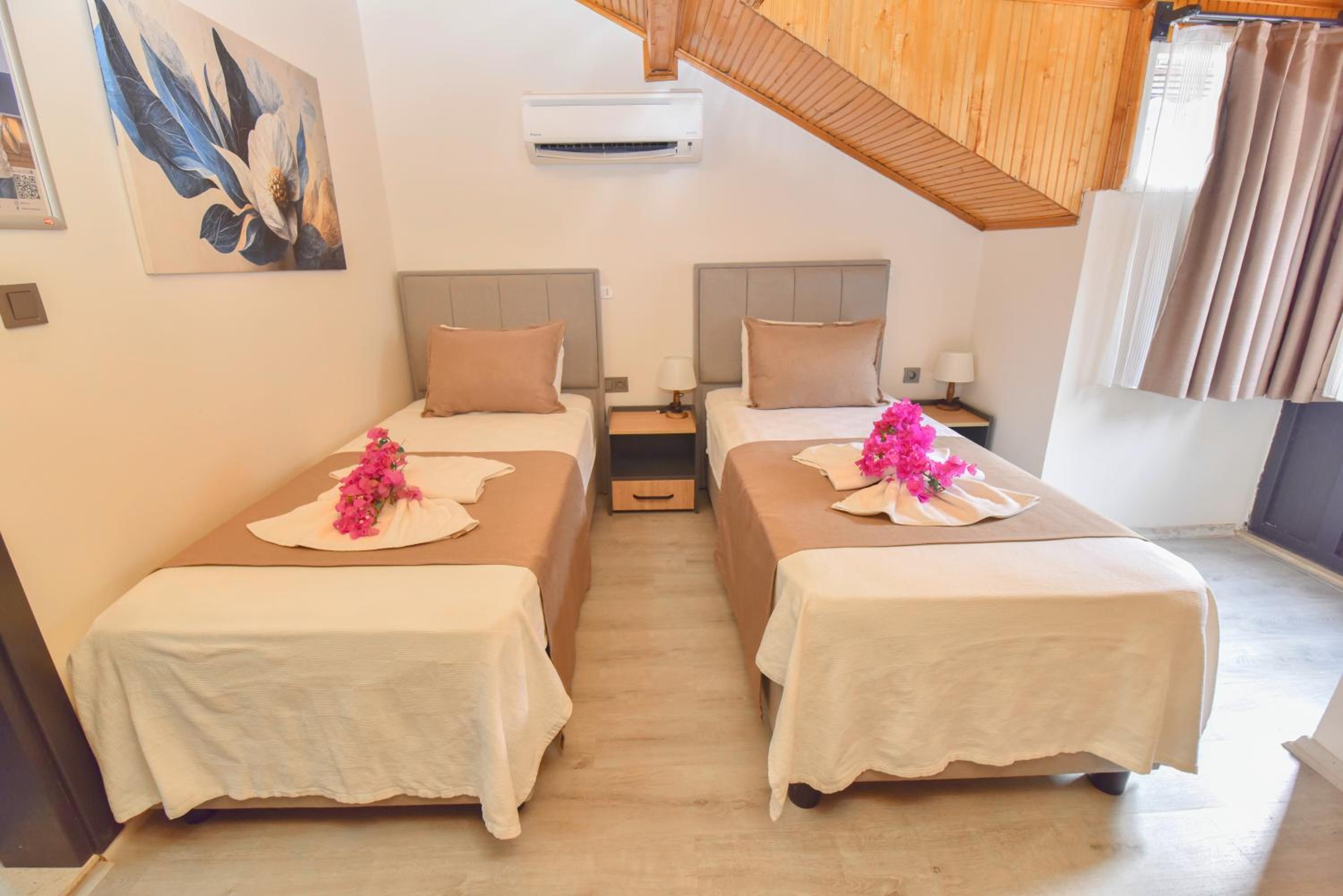 Budget Double or Twin Room - Photo 3