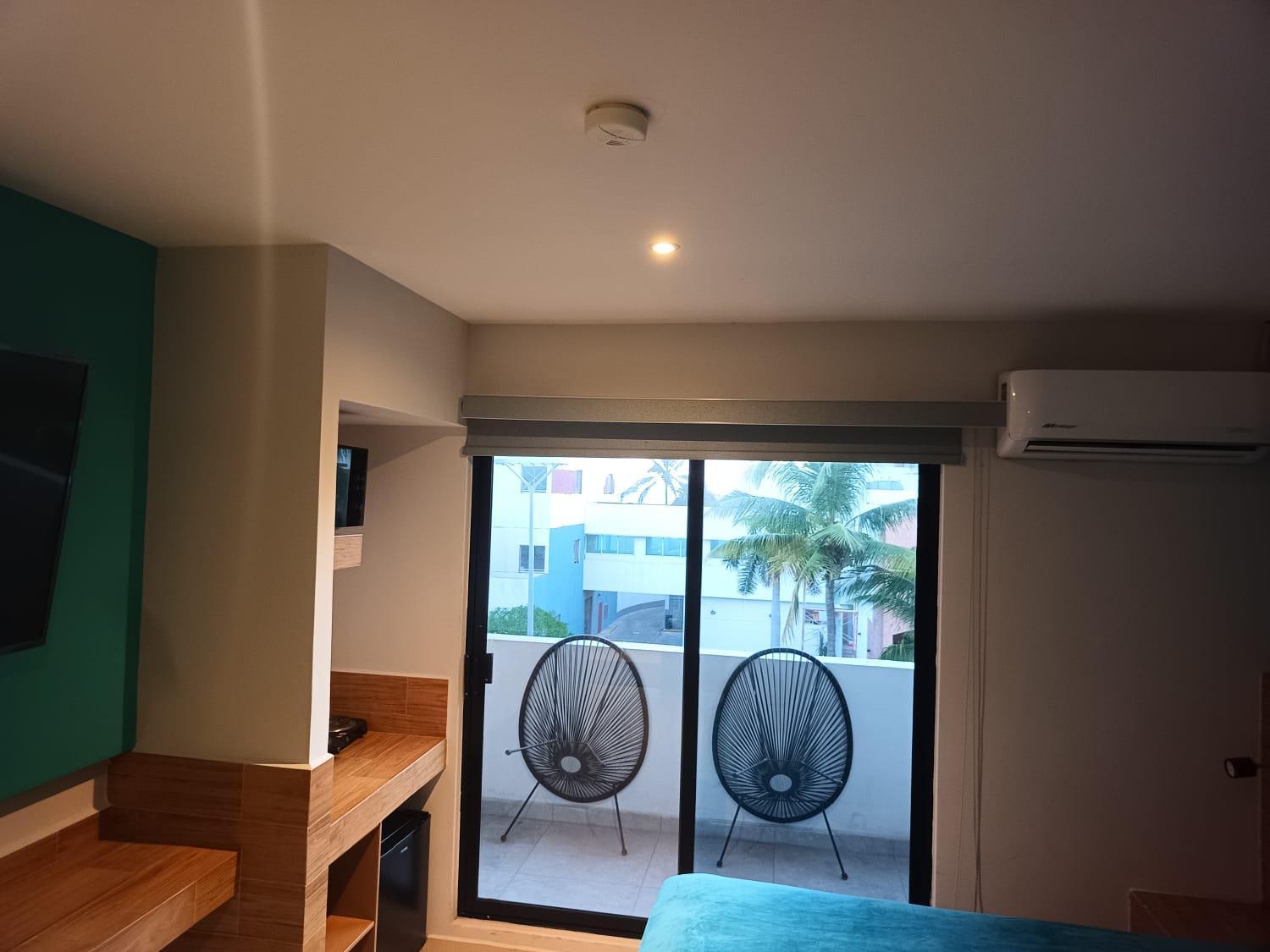 Deluxe Double Room - Photo 22