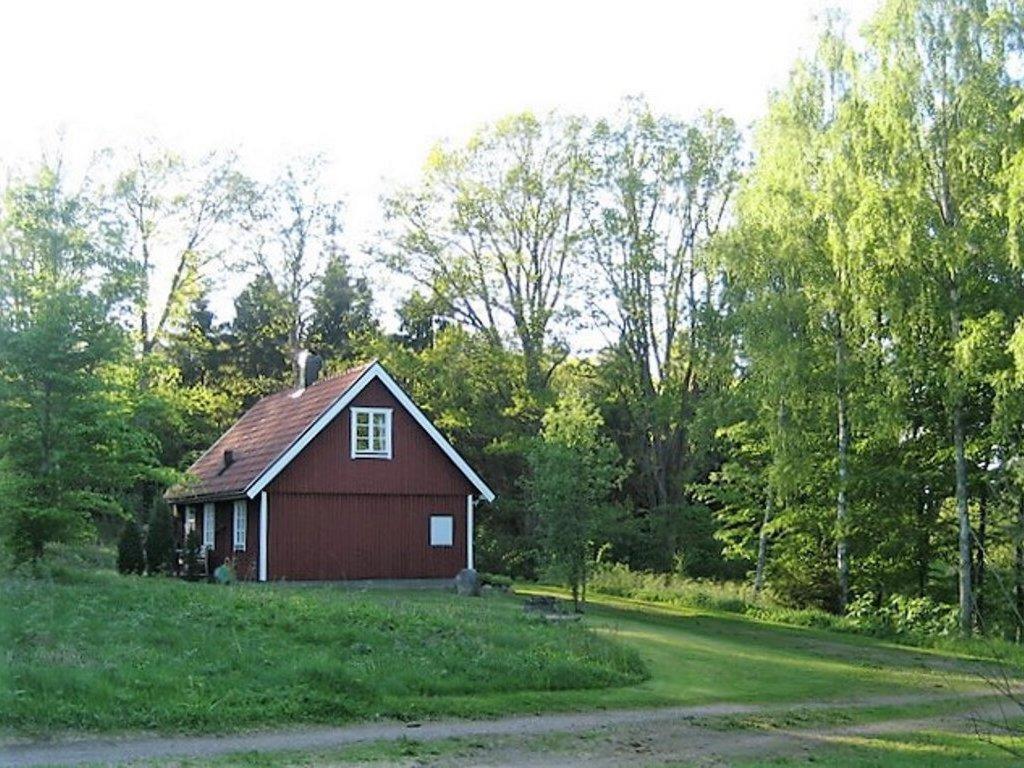 Three-Bedroom Vacation Home  photo 2