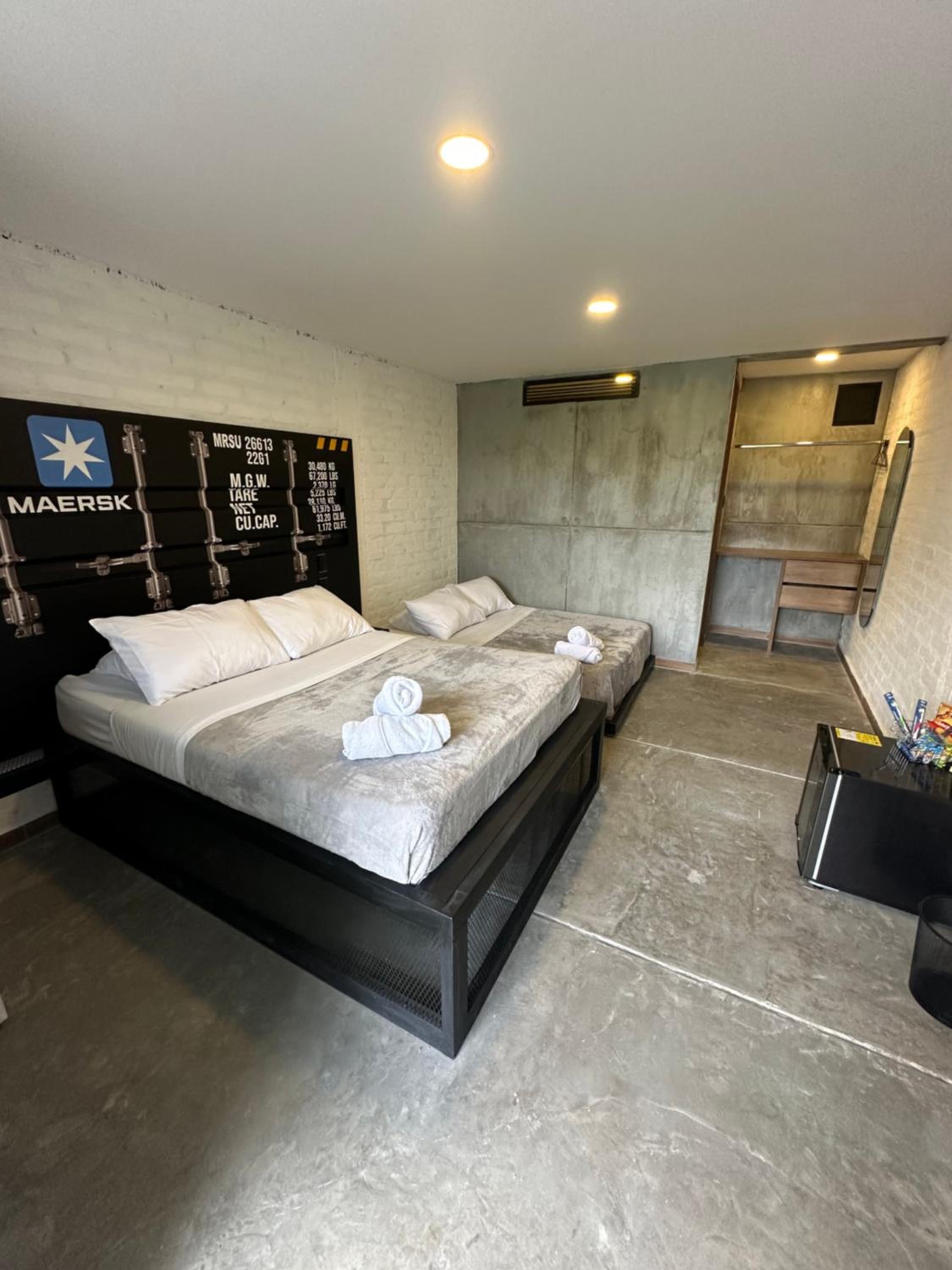 Quadruple Room with Air Conditioning