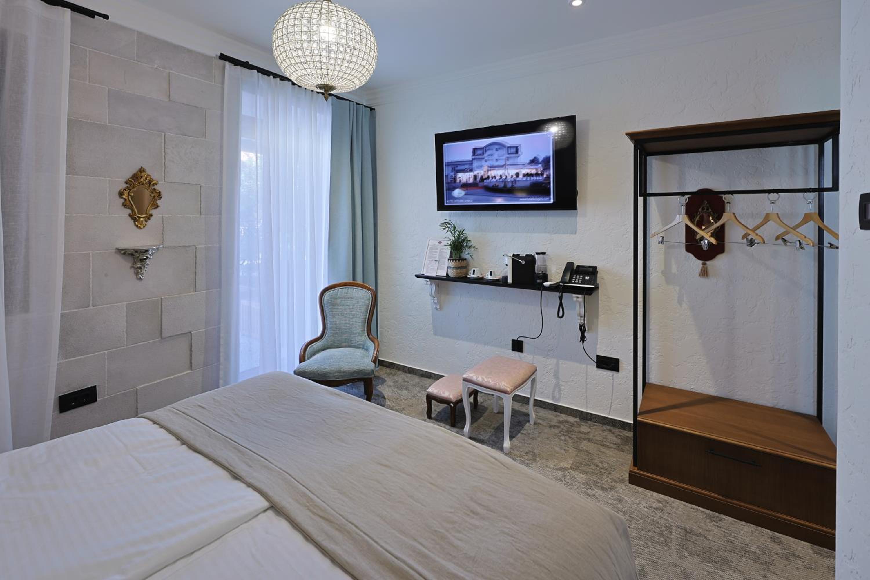 Double or Twin Room with Garden View - Annex - Photo 6