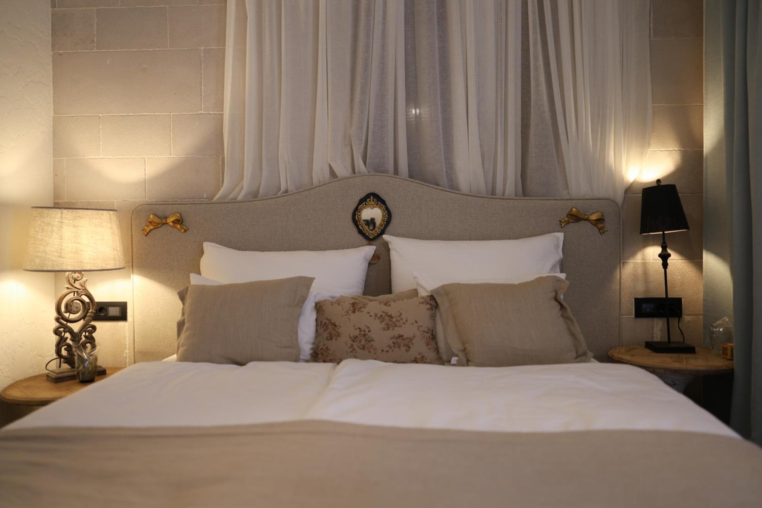 Standard Double or Twin Room with Garden View - Annex - Photo 19