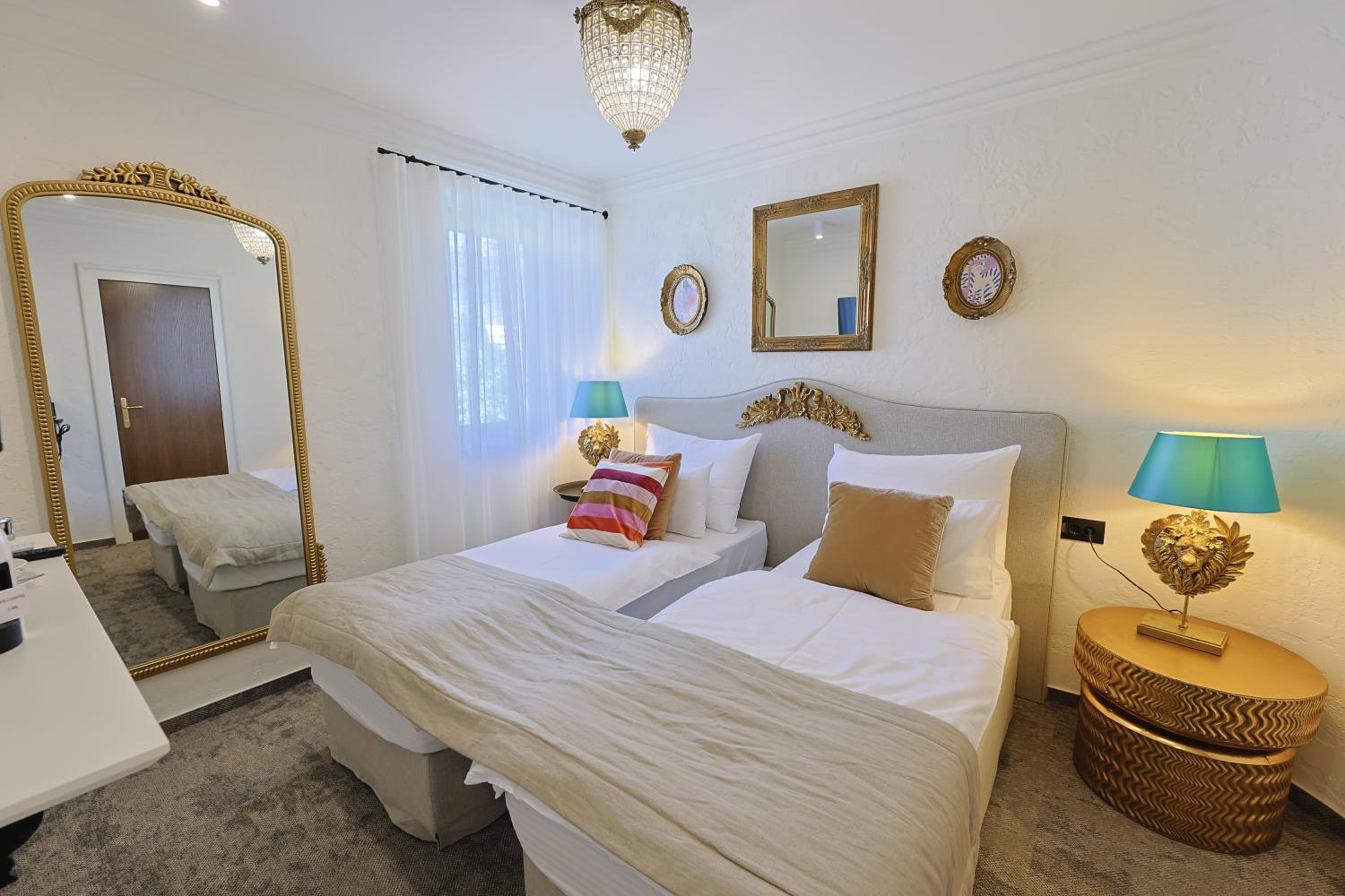 Double or Twin Room with Garden View - Annex - Photo 18