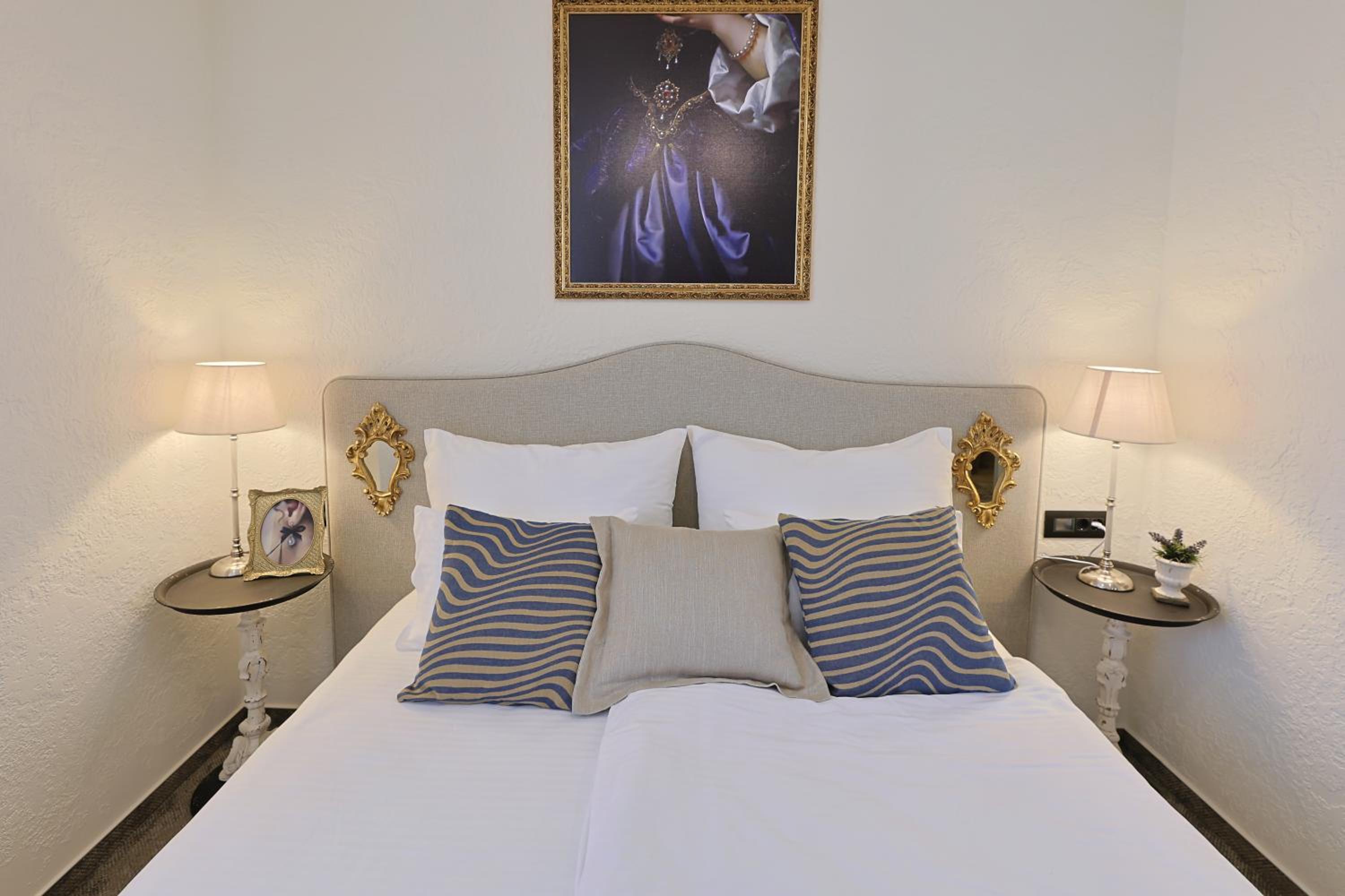 Standard Double or Twin Room with Garden View - Annex - Photo 28