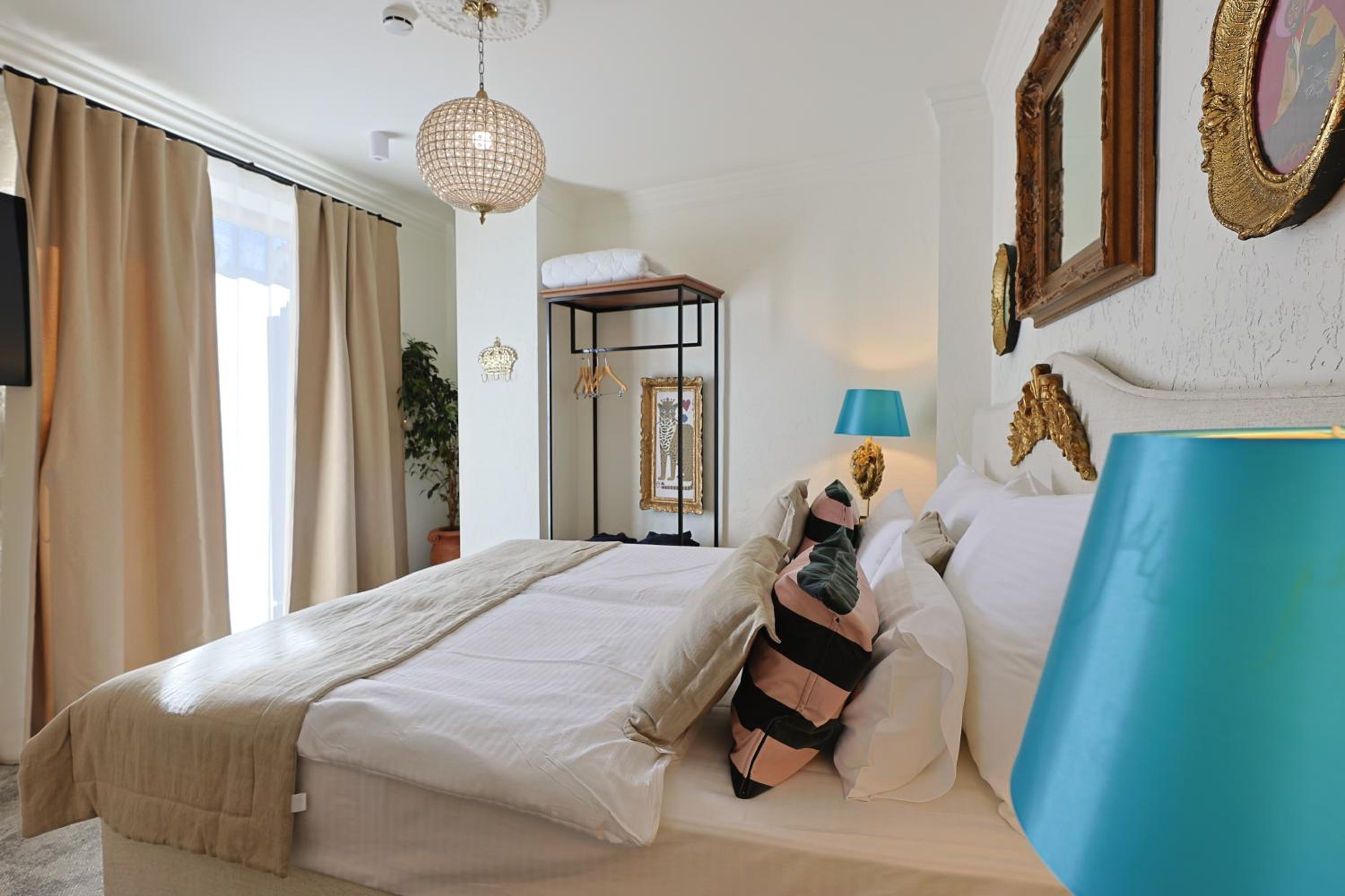 Double or Twin Room with Garden View - Annex - Photo 37