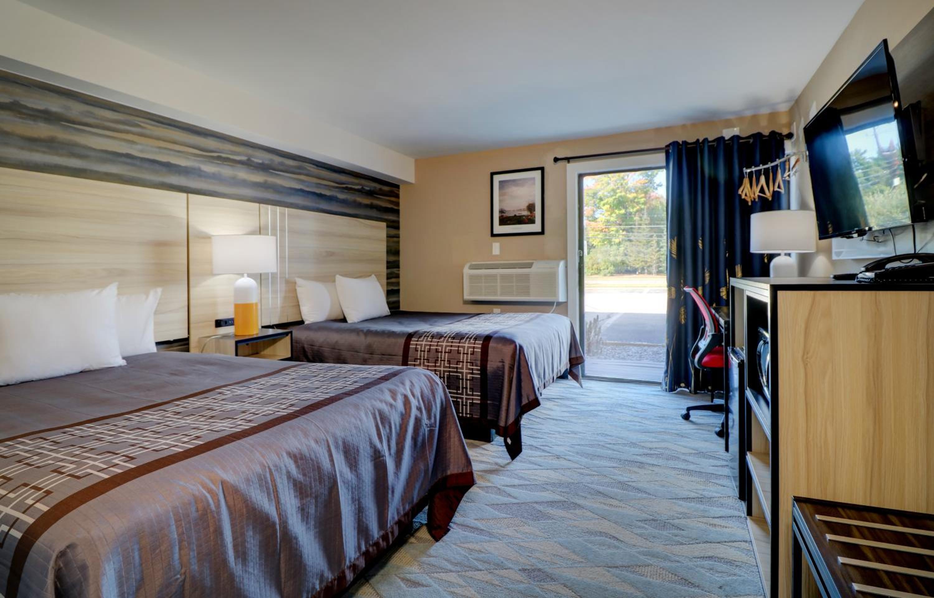Standard Double Room With Two Double Beds