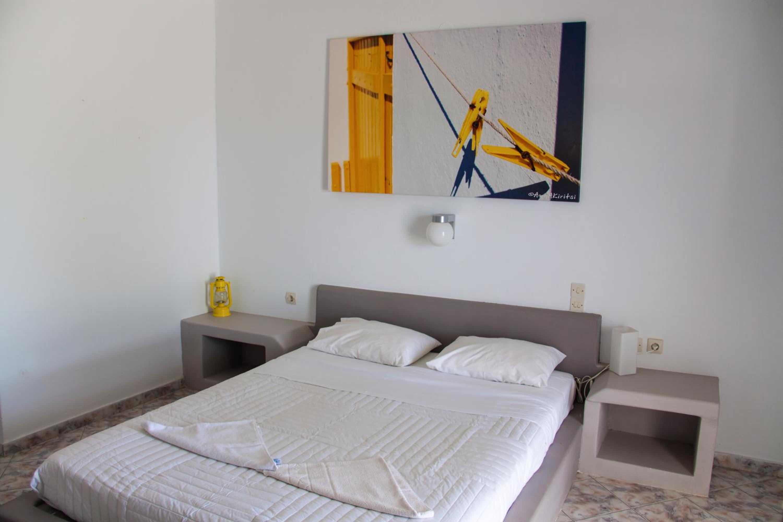 Studio with Sea View - 1 Double Bed