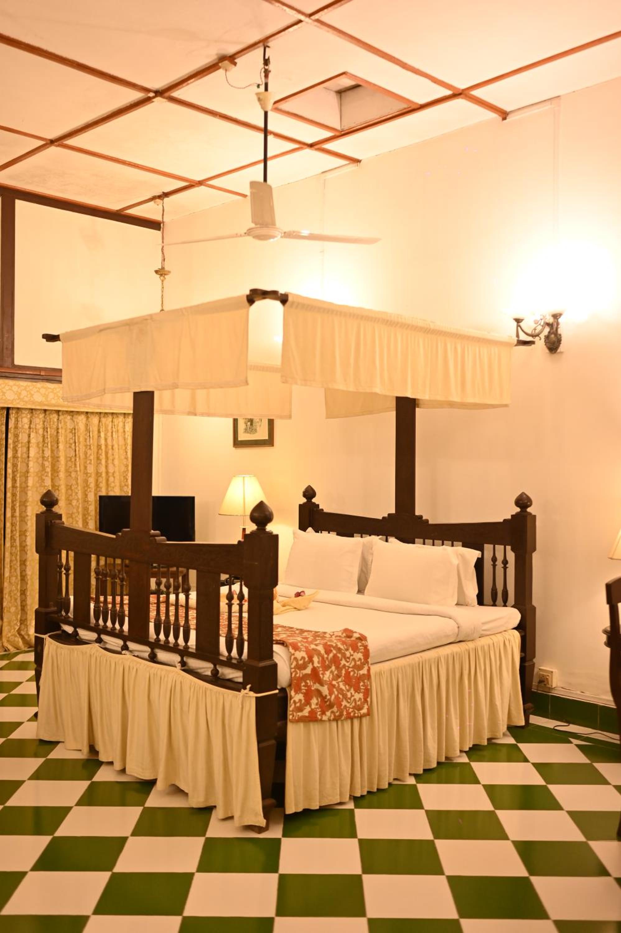 Deluxe Queen Room photo 1