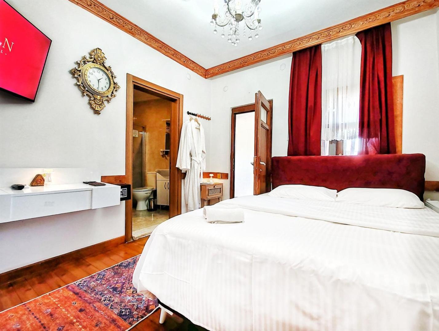 Double Room With Spa Bath photo 1