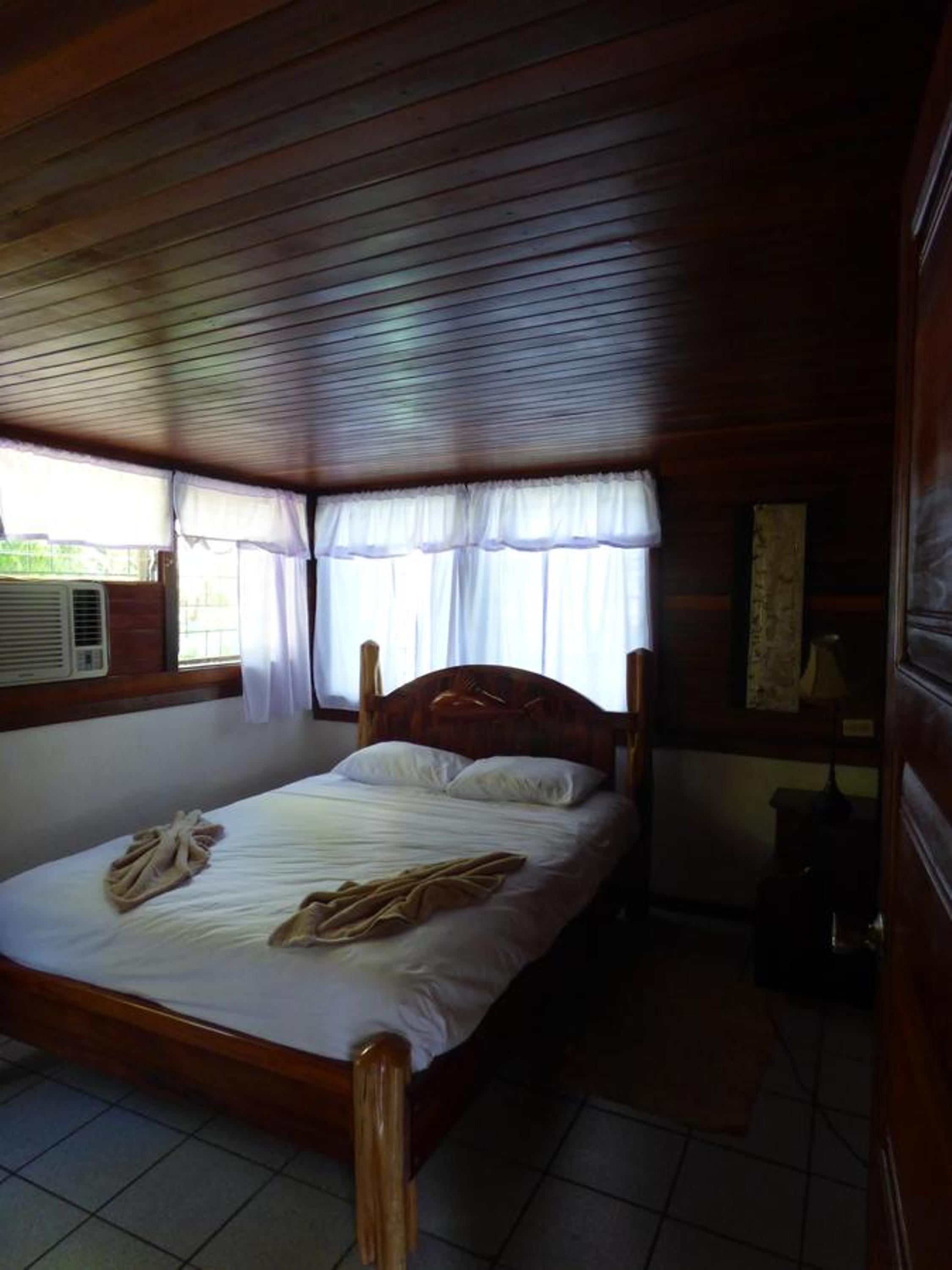 Family Room with Sea View photo 3
