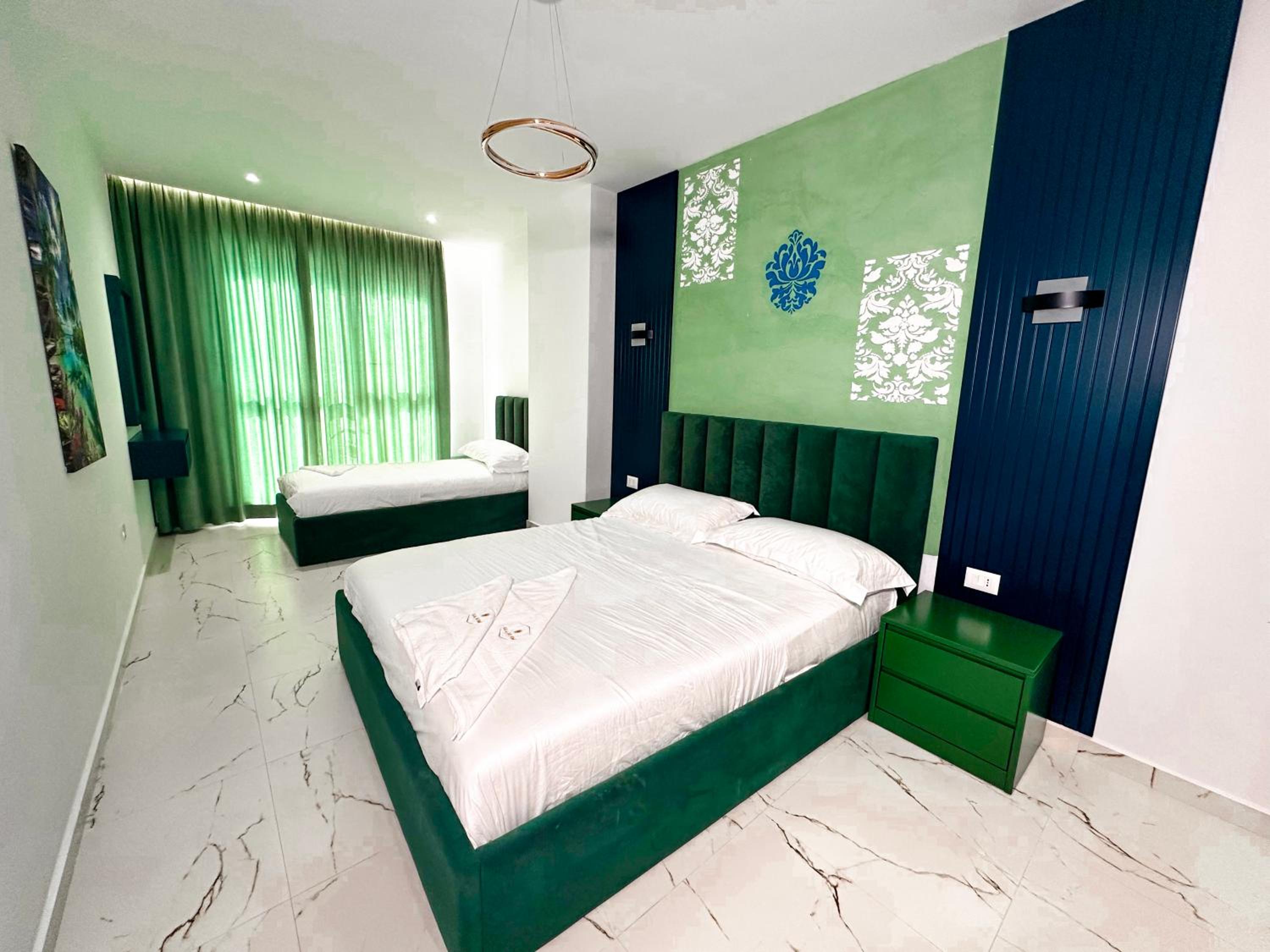 One-Bedroom Apartment with Sea View and Balcony