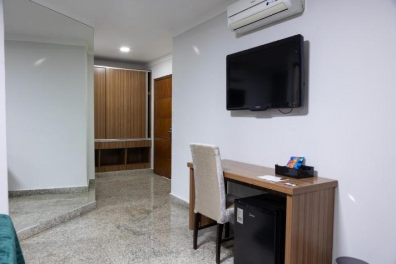 Standard Twin Room - Photo 2