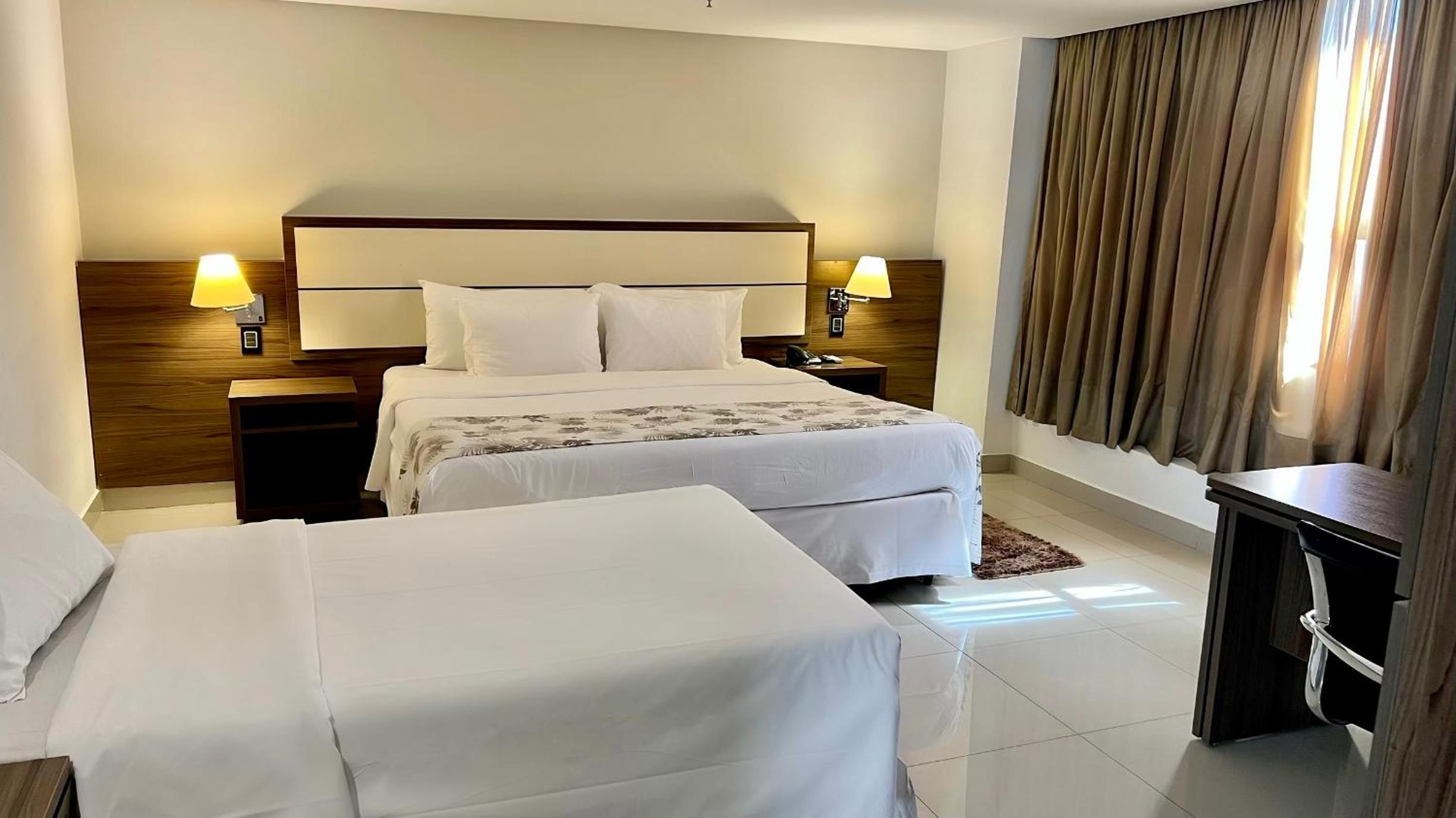 SJ Premium Hotels By Atlantica — Family Room