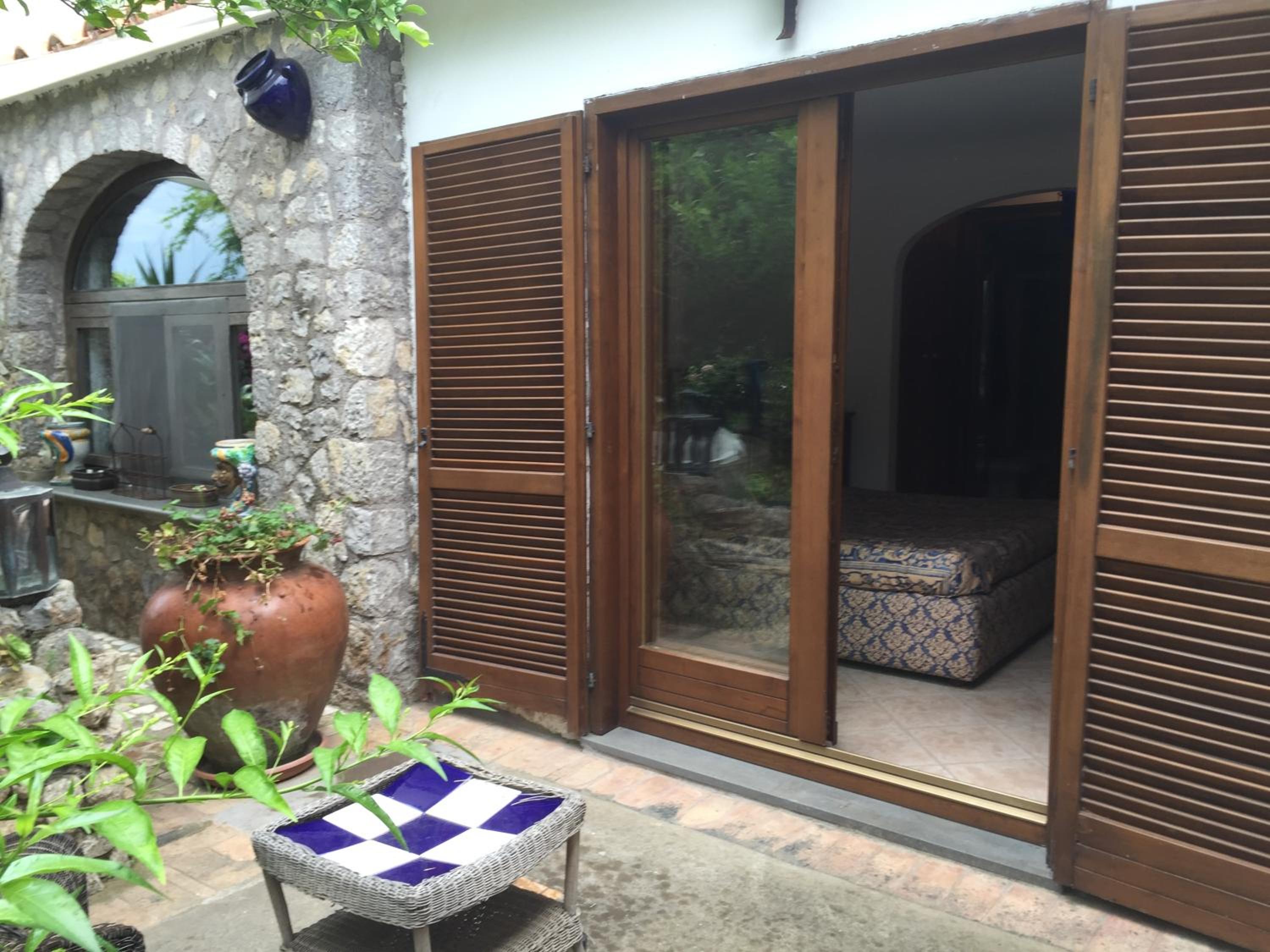 One-Bedroom Villa