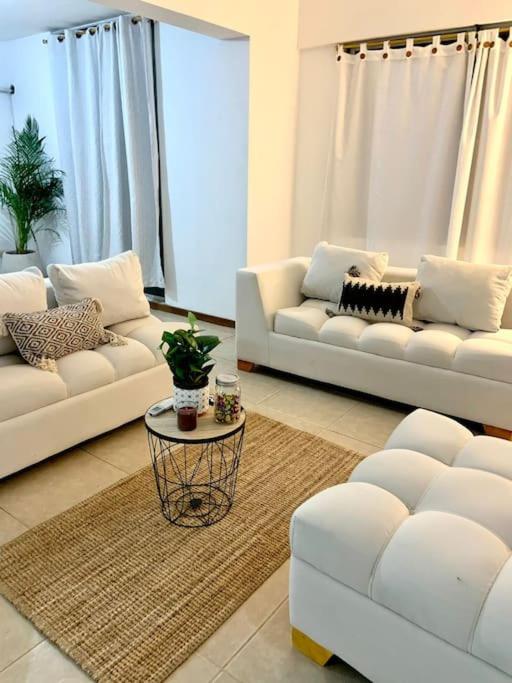 Three-Bedroom Apartment photo 1