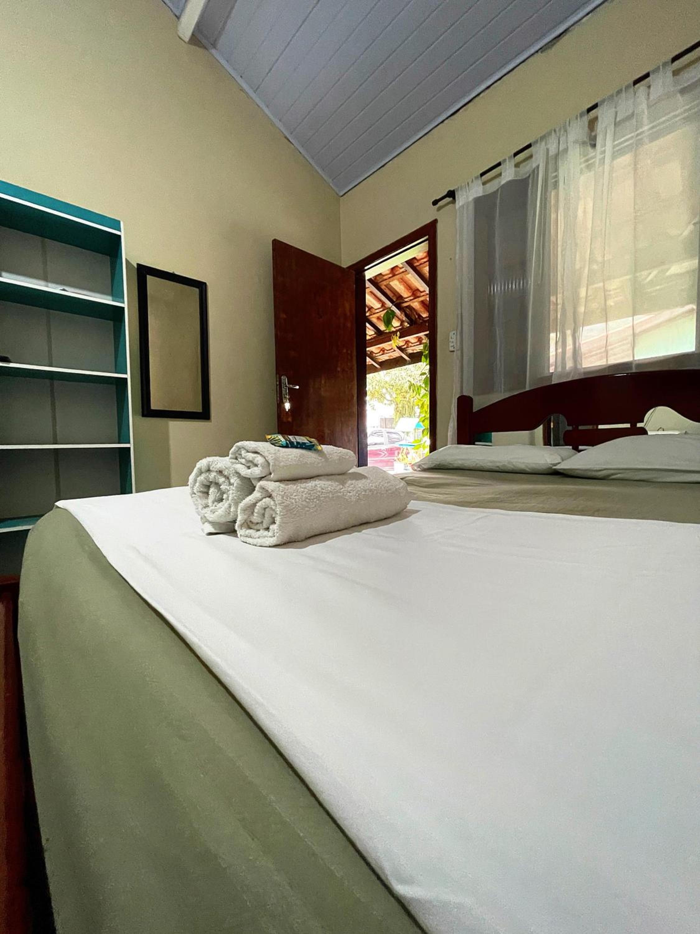 Double Room with Private Bathroom - Photo 2