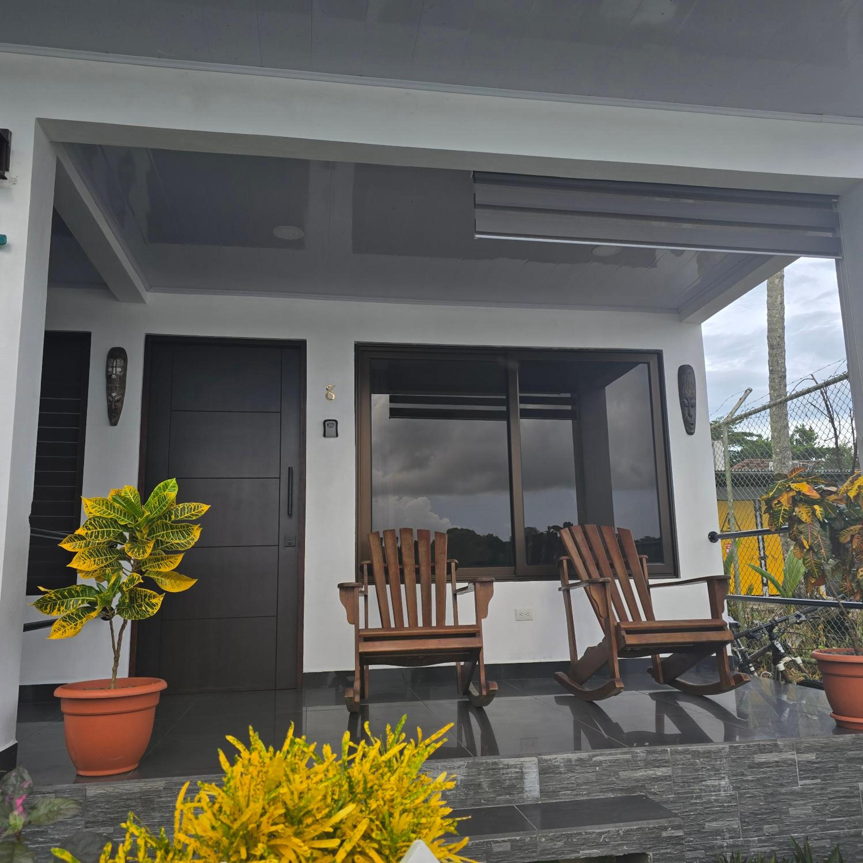 Apartment With Lake View photo 2