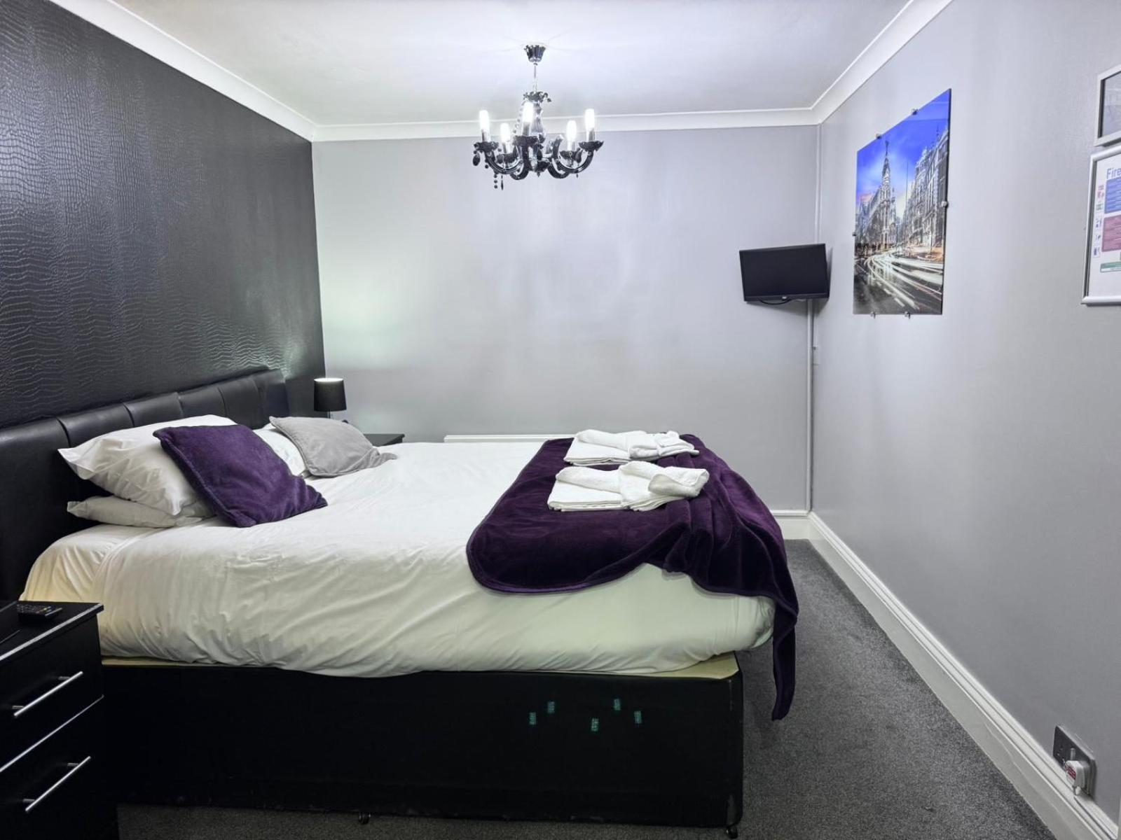 Standard Double Room photo 3