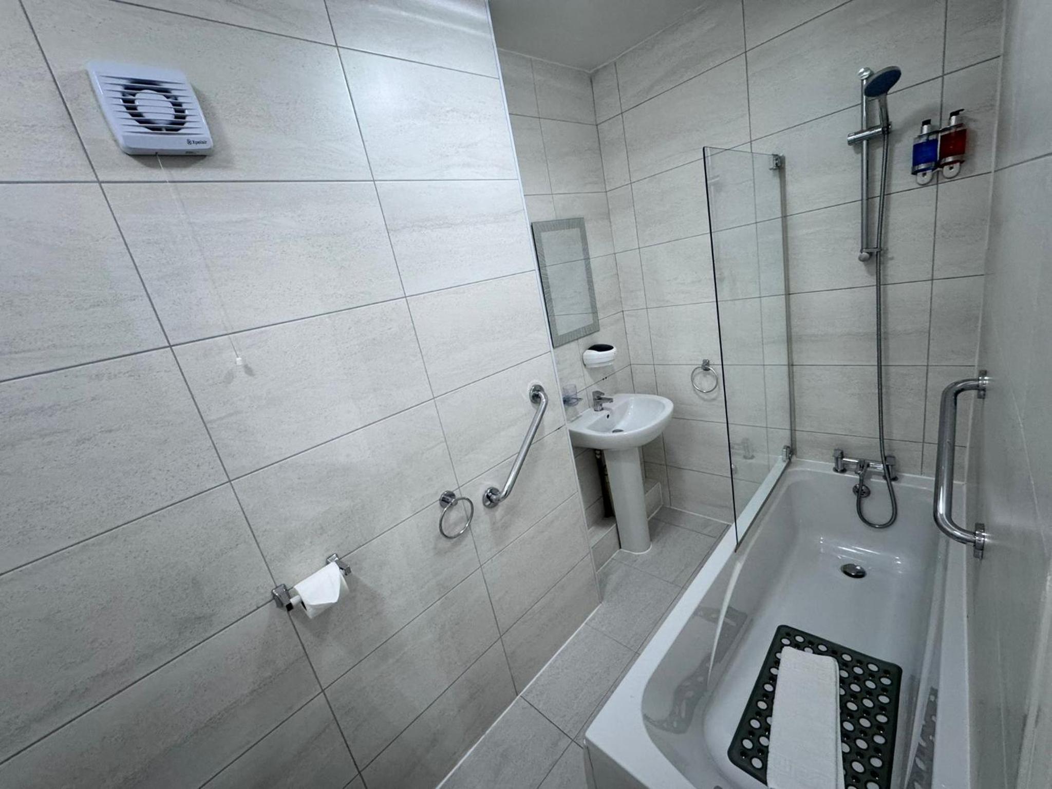 Triple Room photo 3