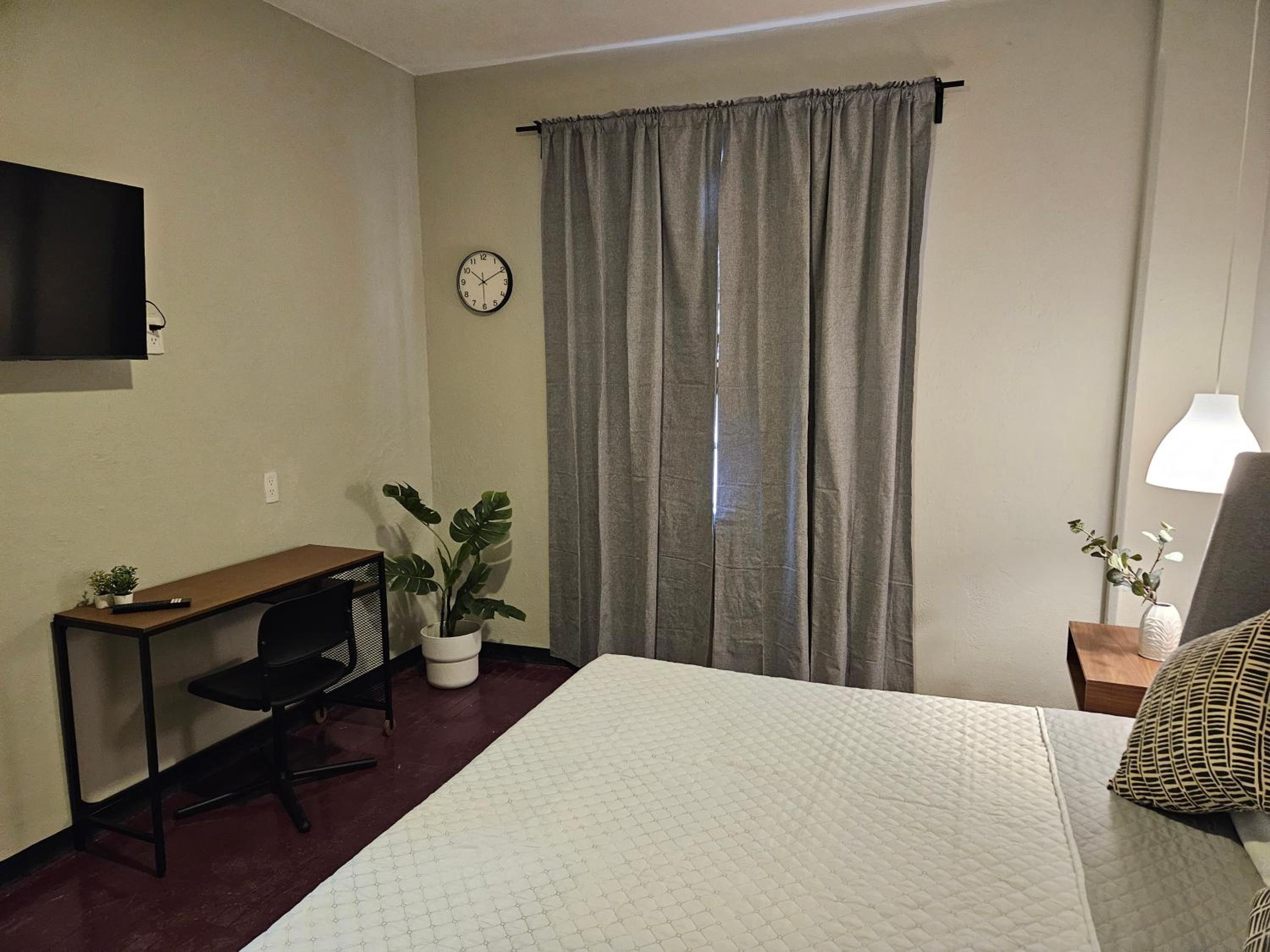 Family Double Room - Photo 20