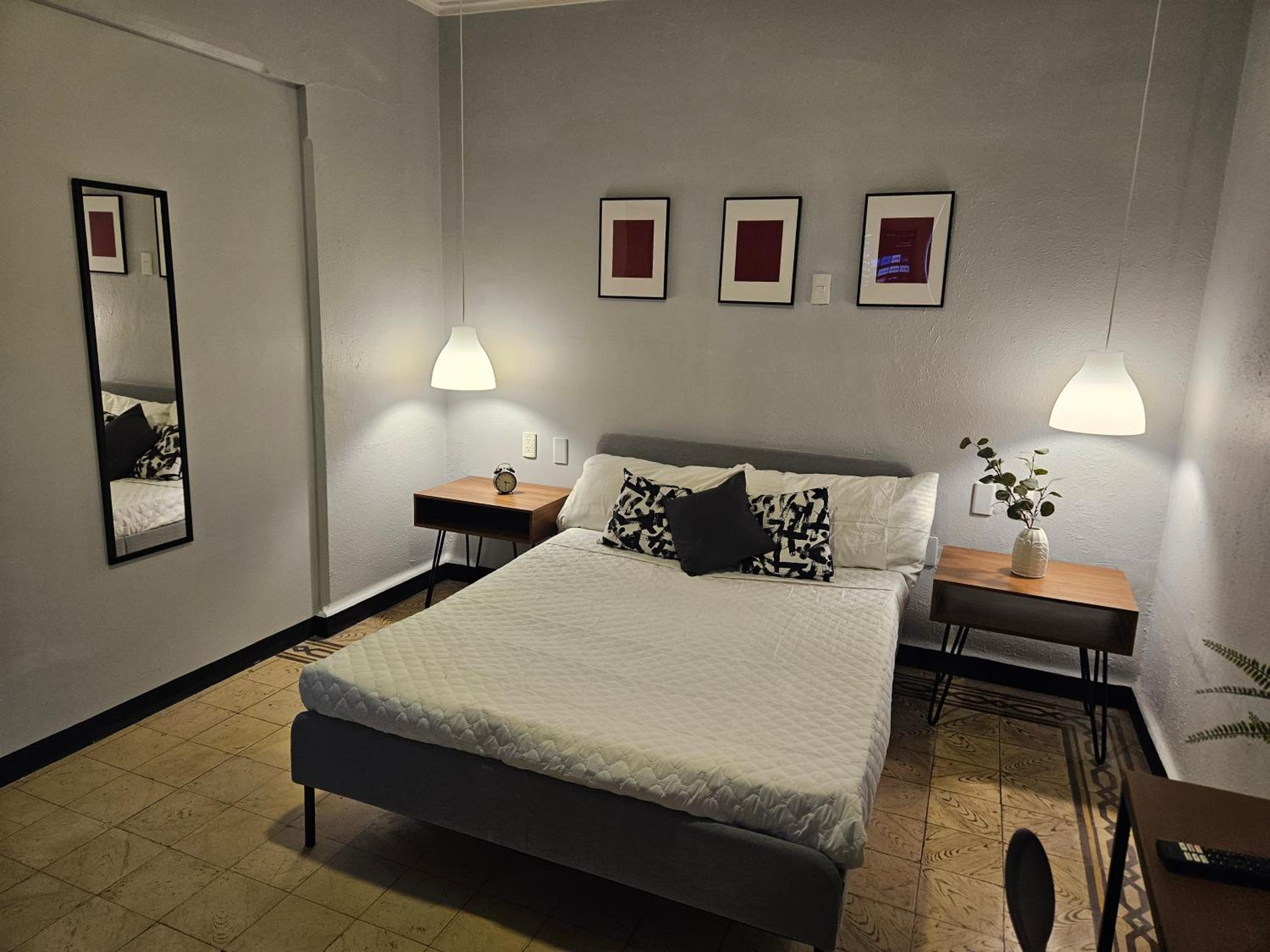Family Double Room - Photo 16