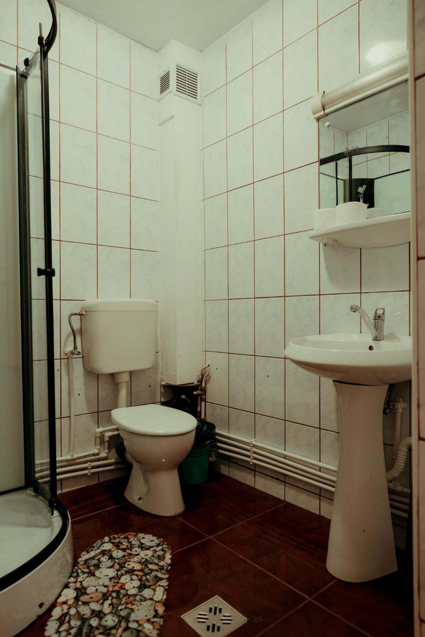 Double Room with Private Bathroom photo 3