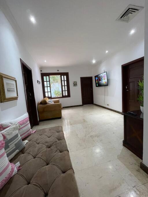 Villa photo 1