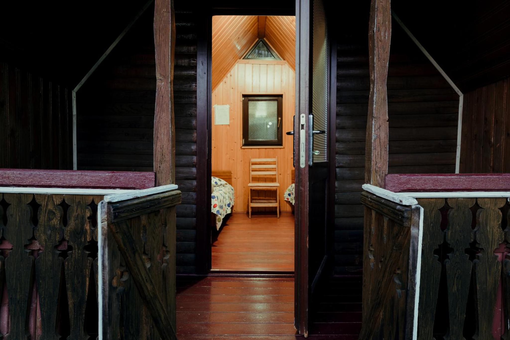 Double Room with Shared Toilet photo 2