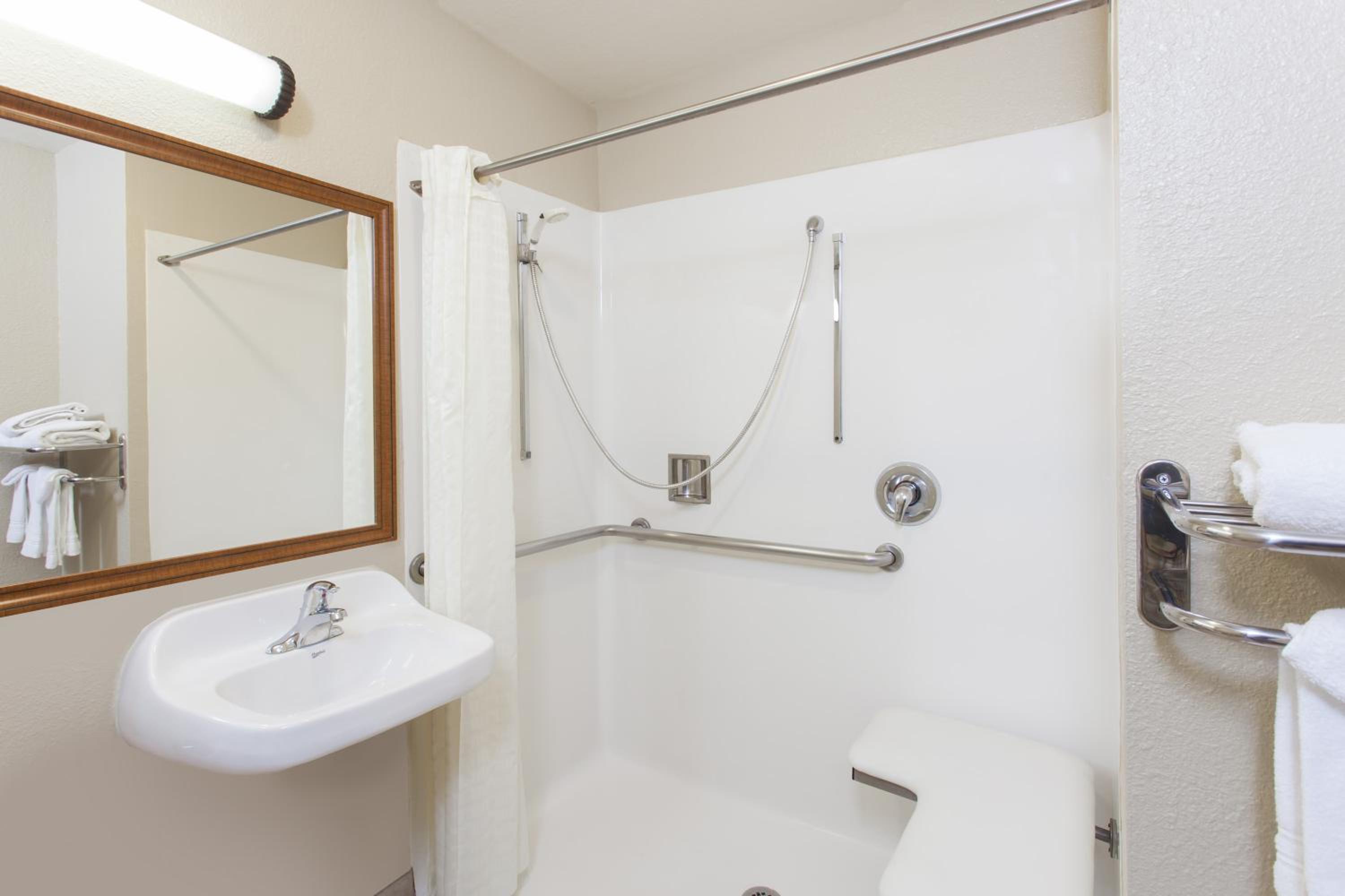 Days Inn by Wyndham Carlsbad, 사진 3