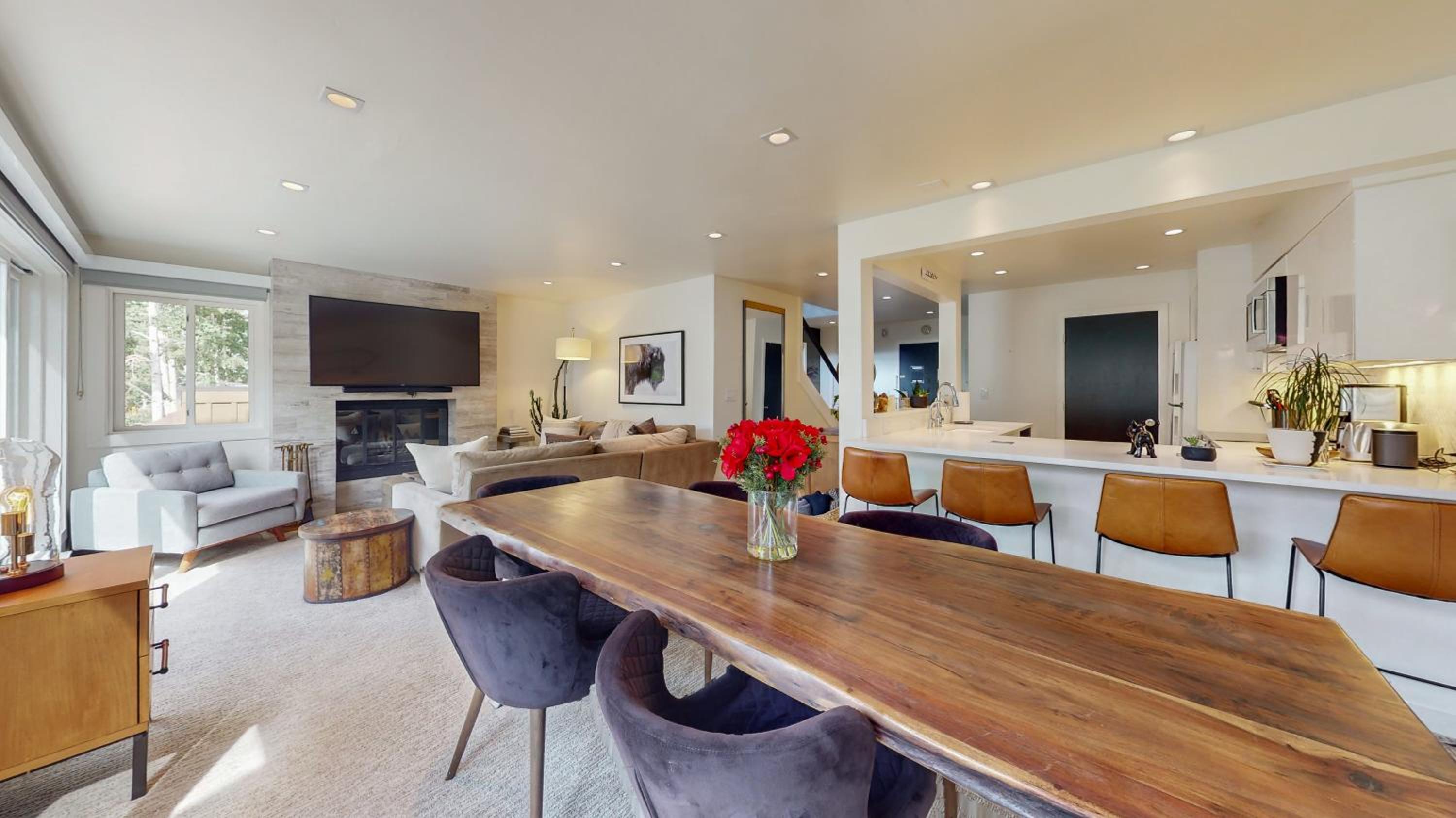 3 Bedroom Platinum photo 2