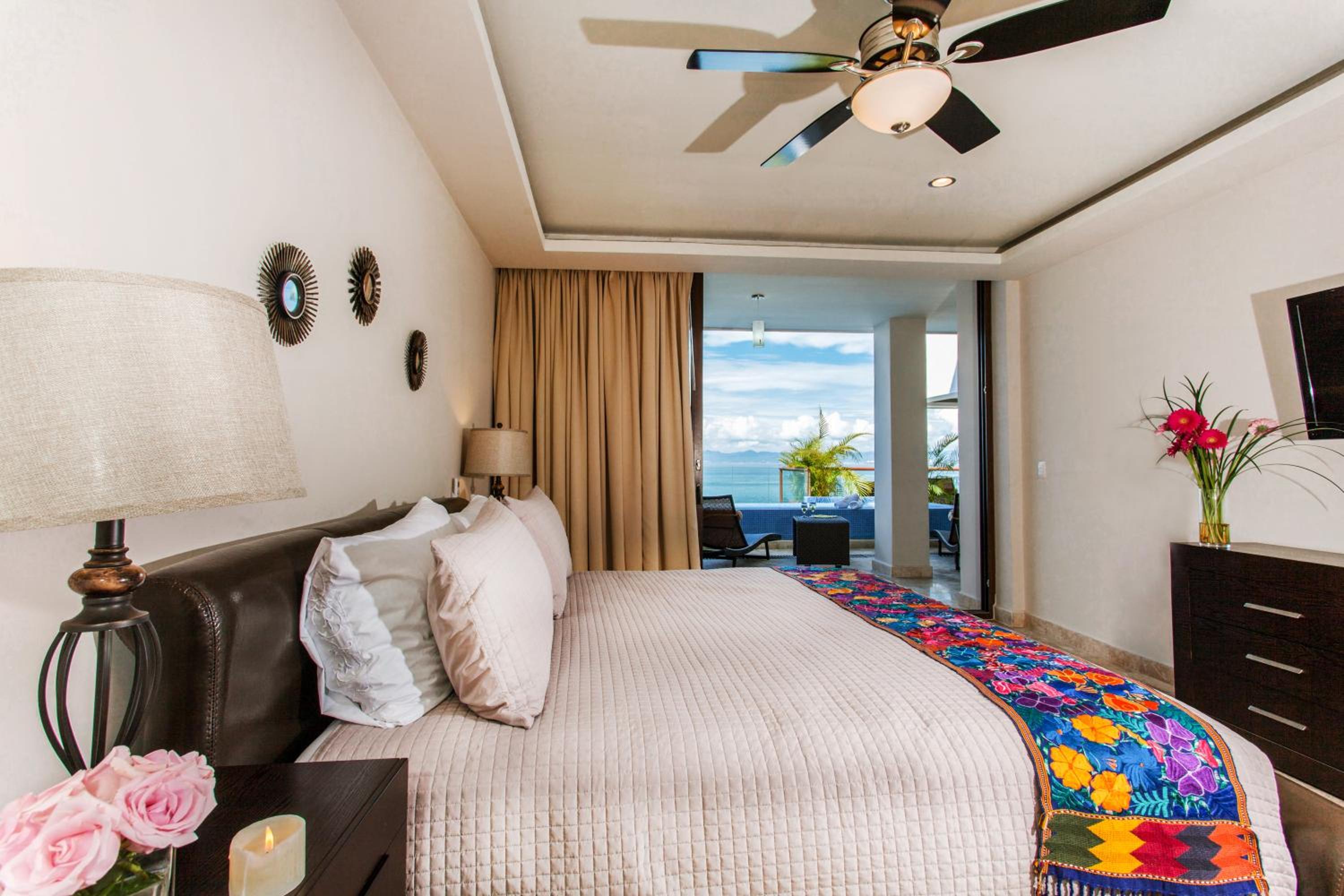 Three-Bedroom Suite with Private Pool - Photo 25